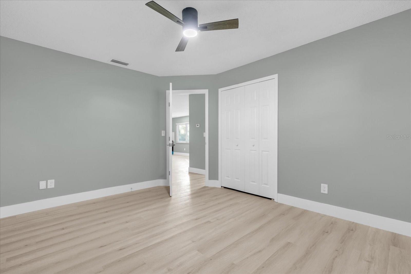 Image 11 of 33 For 8440 Lafitte Drive