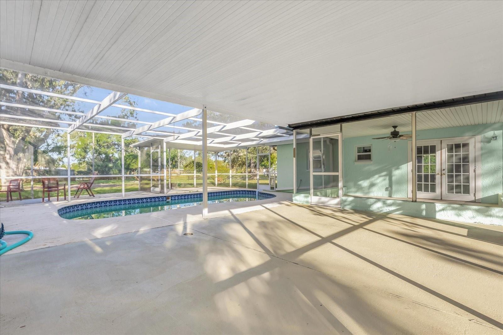 Image 17 of 33 For 8440 Lafitte Drive