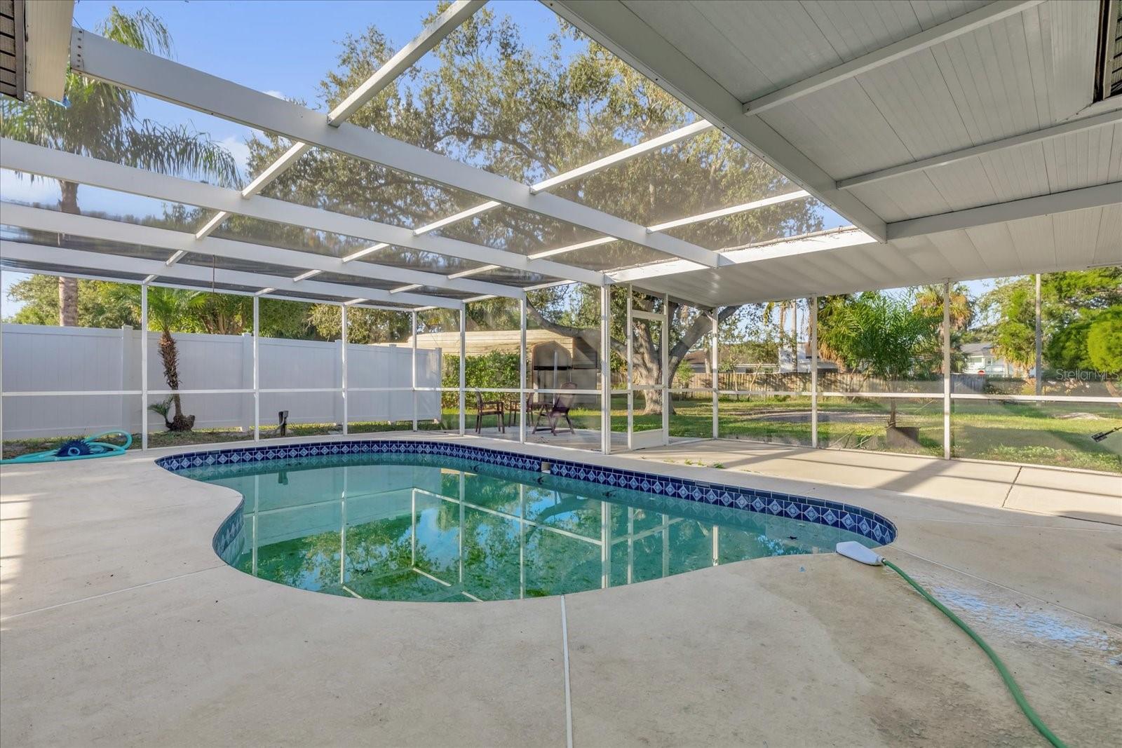 Image 19 of 33 For 8440 Lafitte Drive