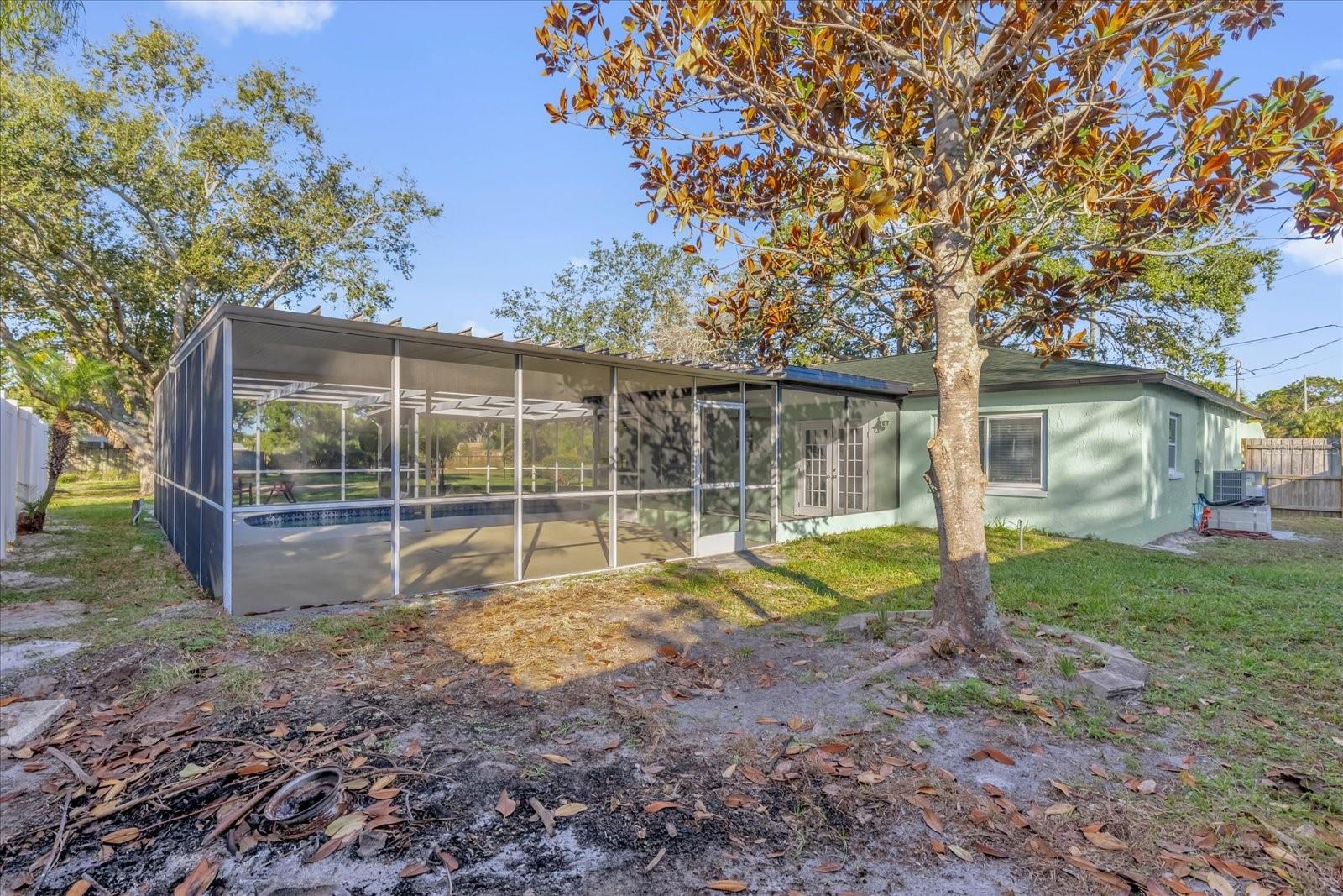 Image 26 of 33 For 8440 Lafitte Drive