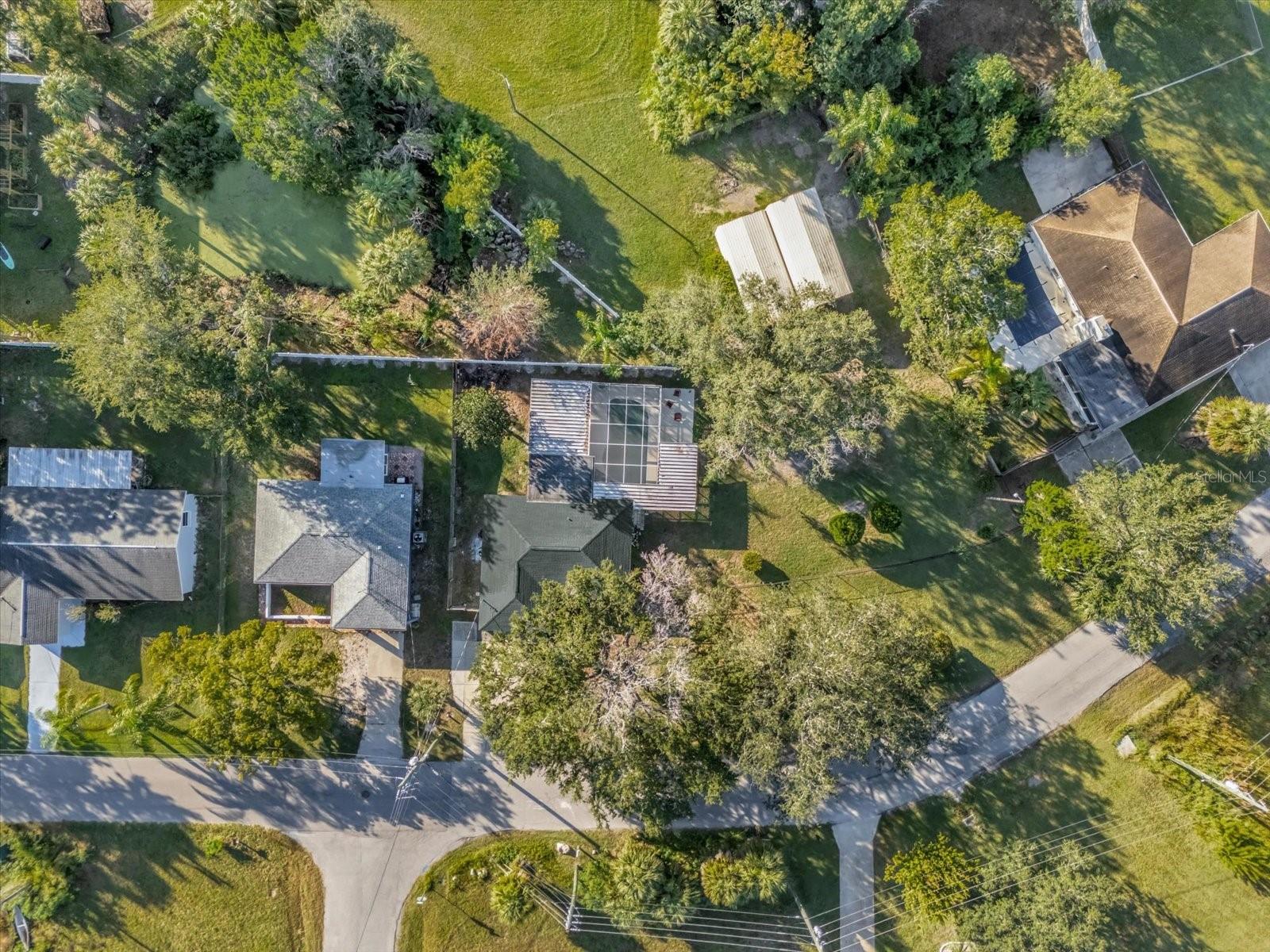 Image 27 of 33 For 8440 Lafitte Drive