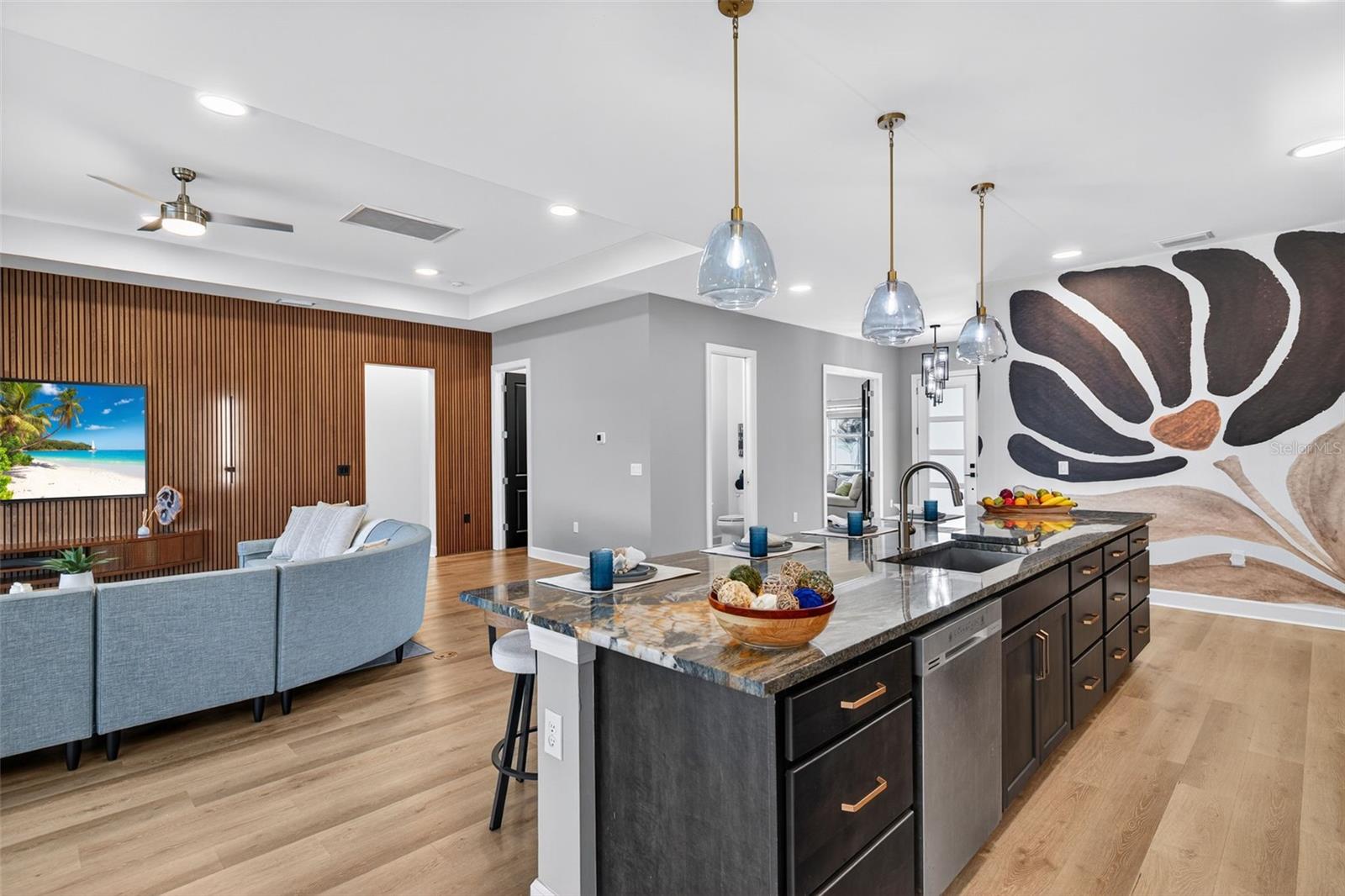 Image 12 of 56 For 4151 9th Avenue