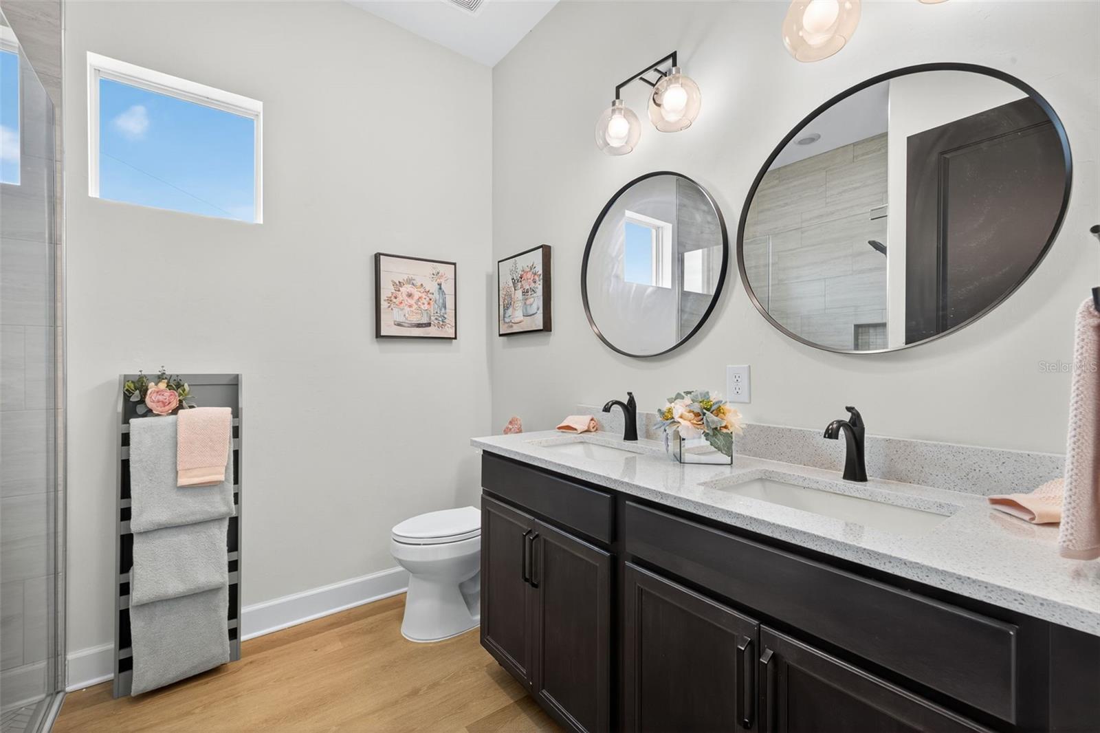 Image 31 of 56 For 4151 9th Avenue