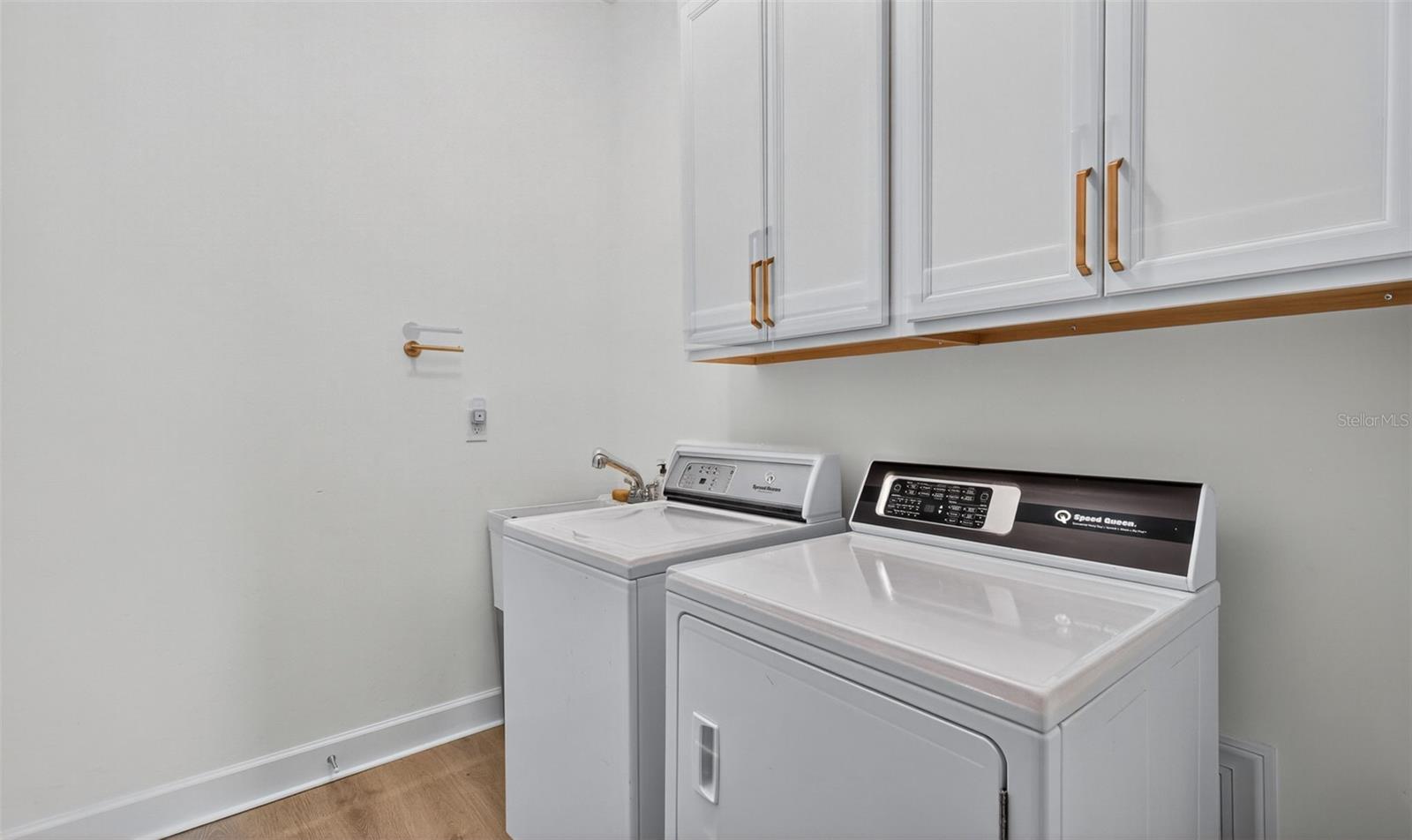 Image 35 of 56 For 4151 9th Avenue