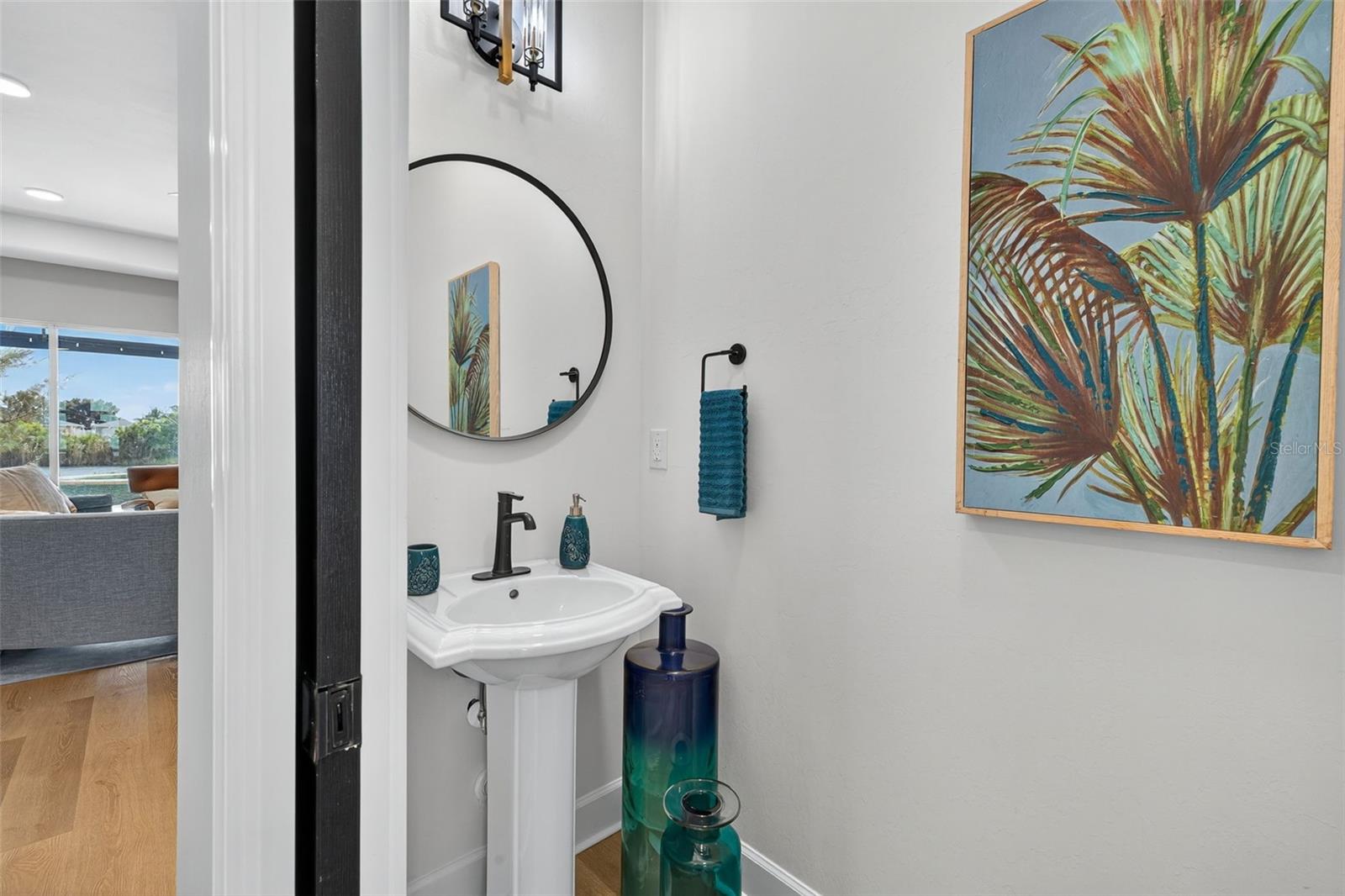 Image 36 of 56 For 4151 9th Avenue