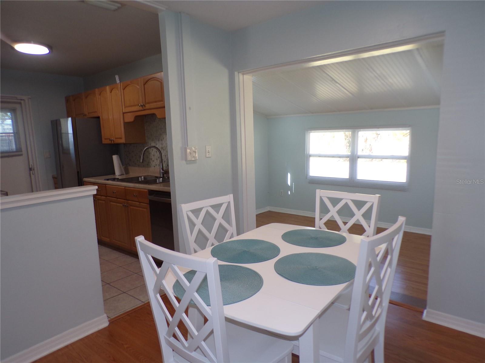 Image 21 of 30 For 22308 Laramore Avenue