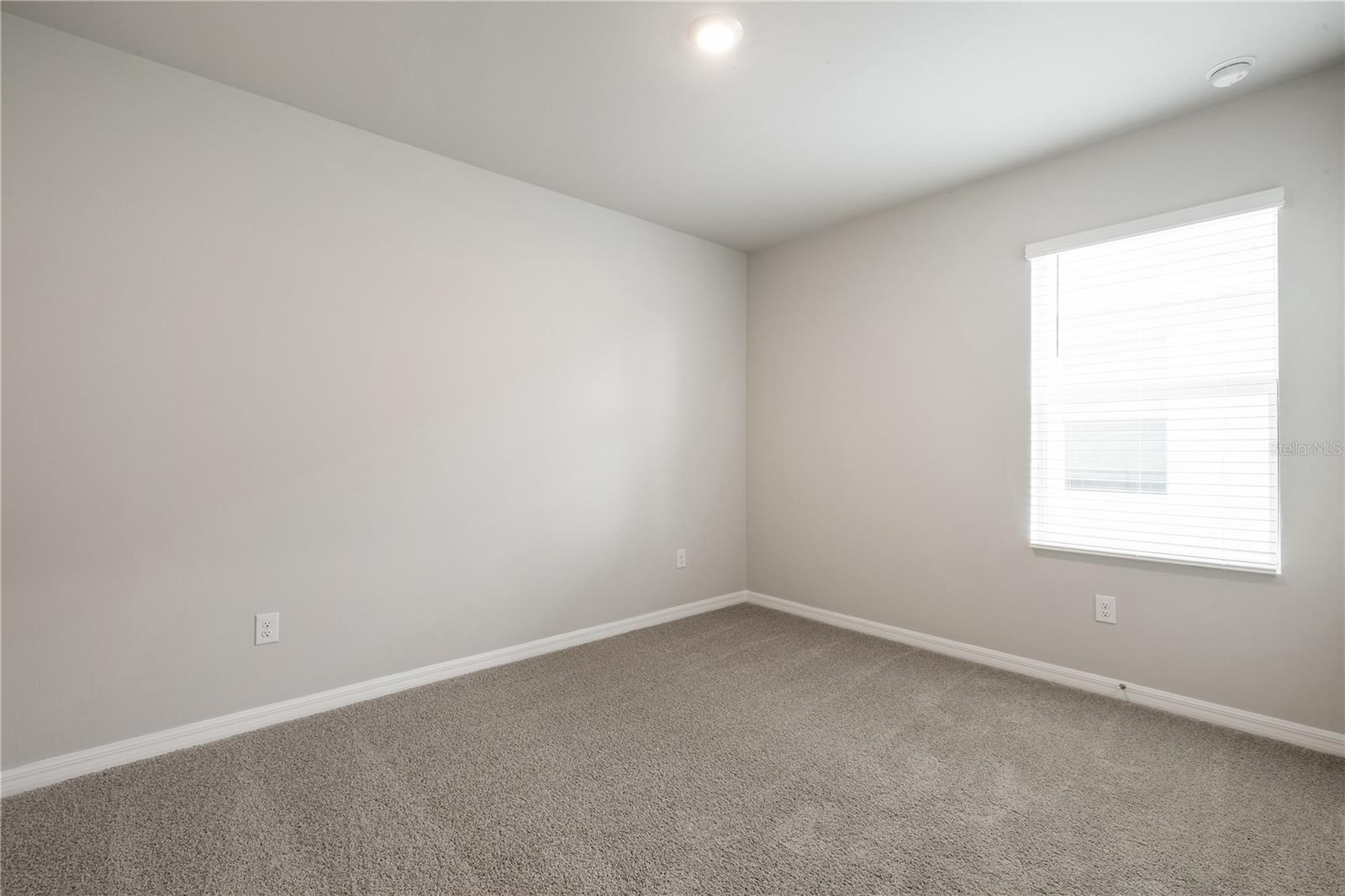 Image 10 of 22 For 26185 Coral Lakes Drive