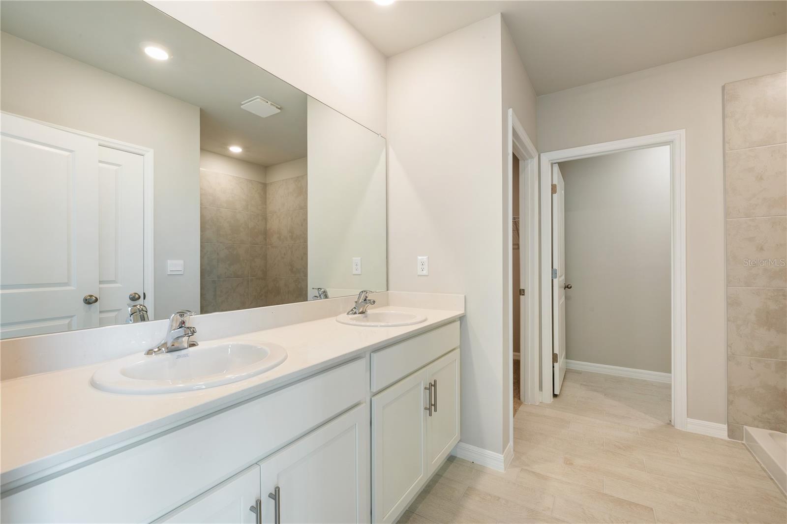 Image 18 of 22 For 26185 Coral Lakes Drive