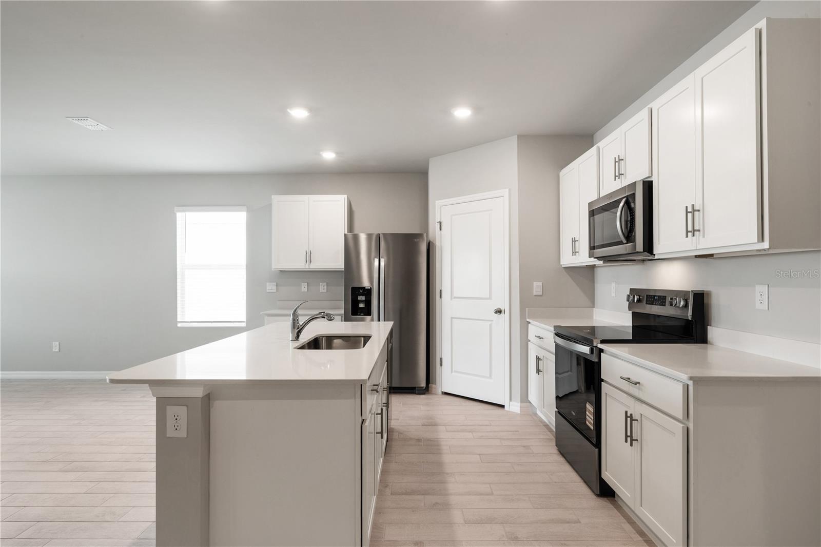 Image 7 of 22 For 26185 Coral Lakes Drive