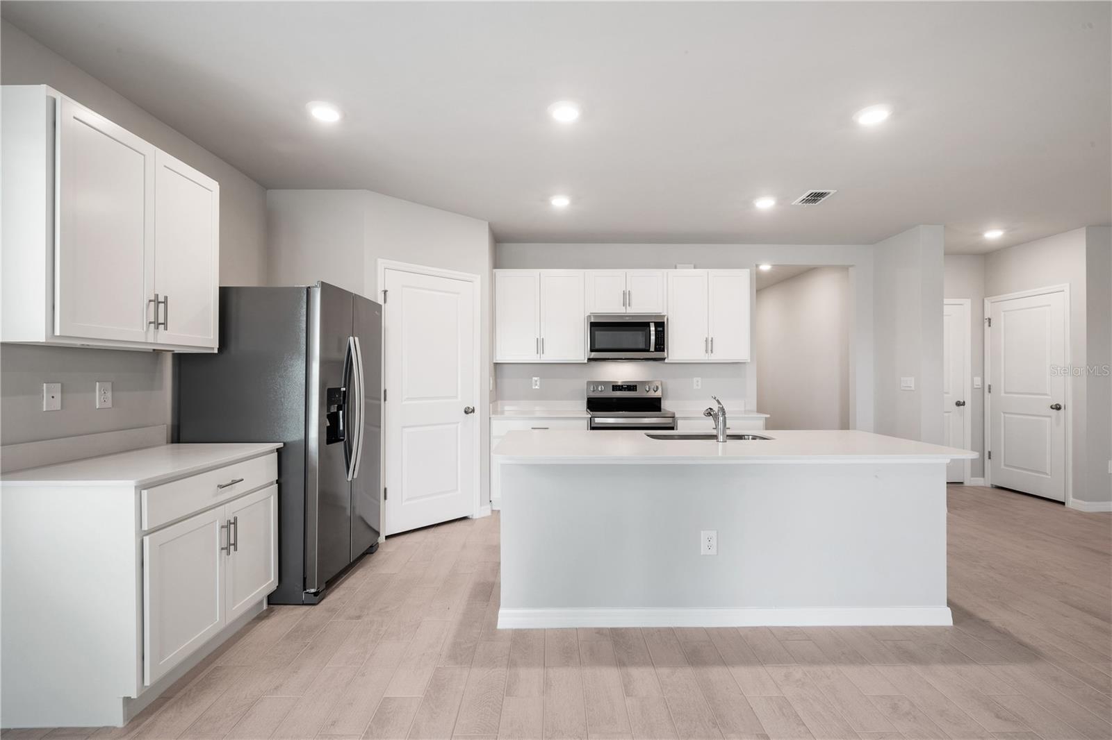 Image 9 of 22 For 26185 Coral Lakes Drive