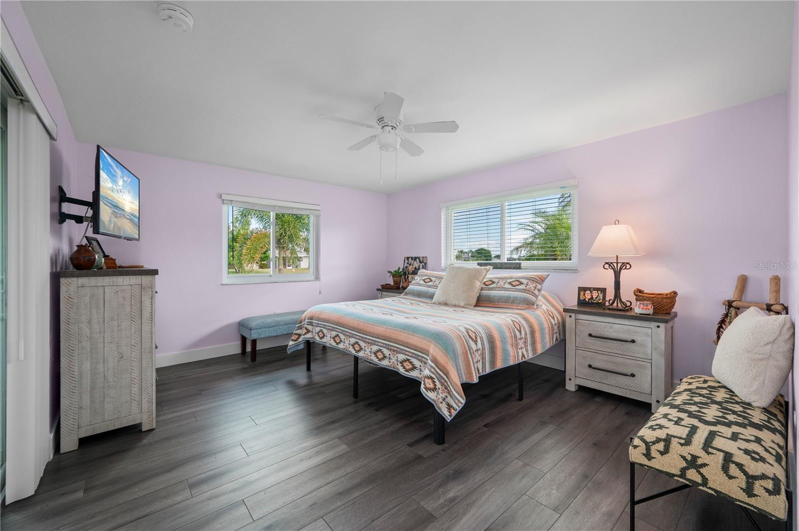 Image 22 of 64 For 350 Belvedere Court