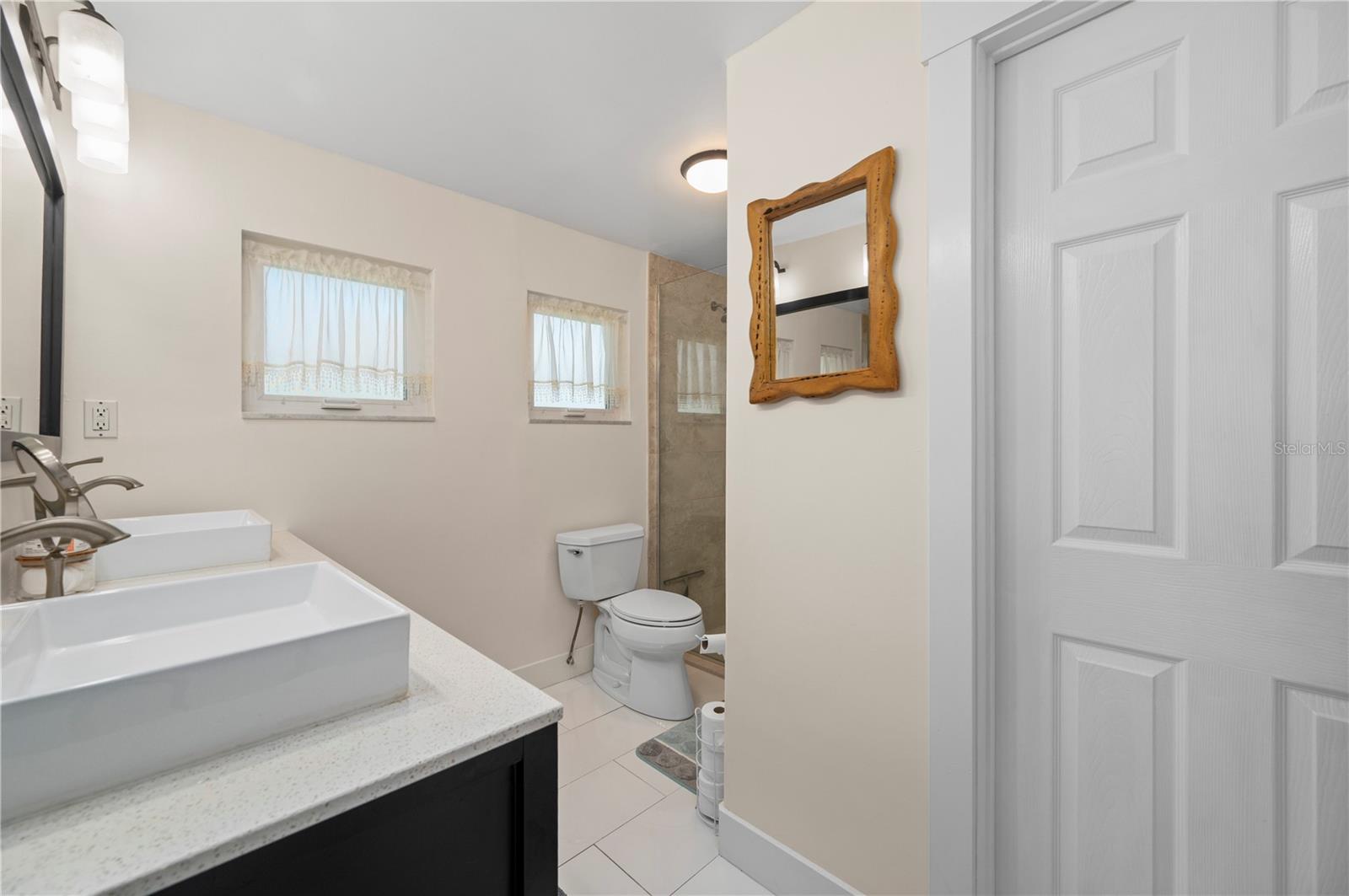 Image 25 of 64 For 350 Belvedere Court