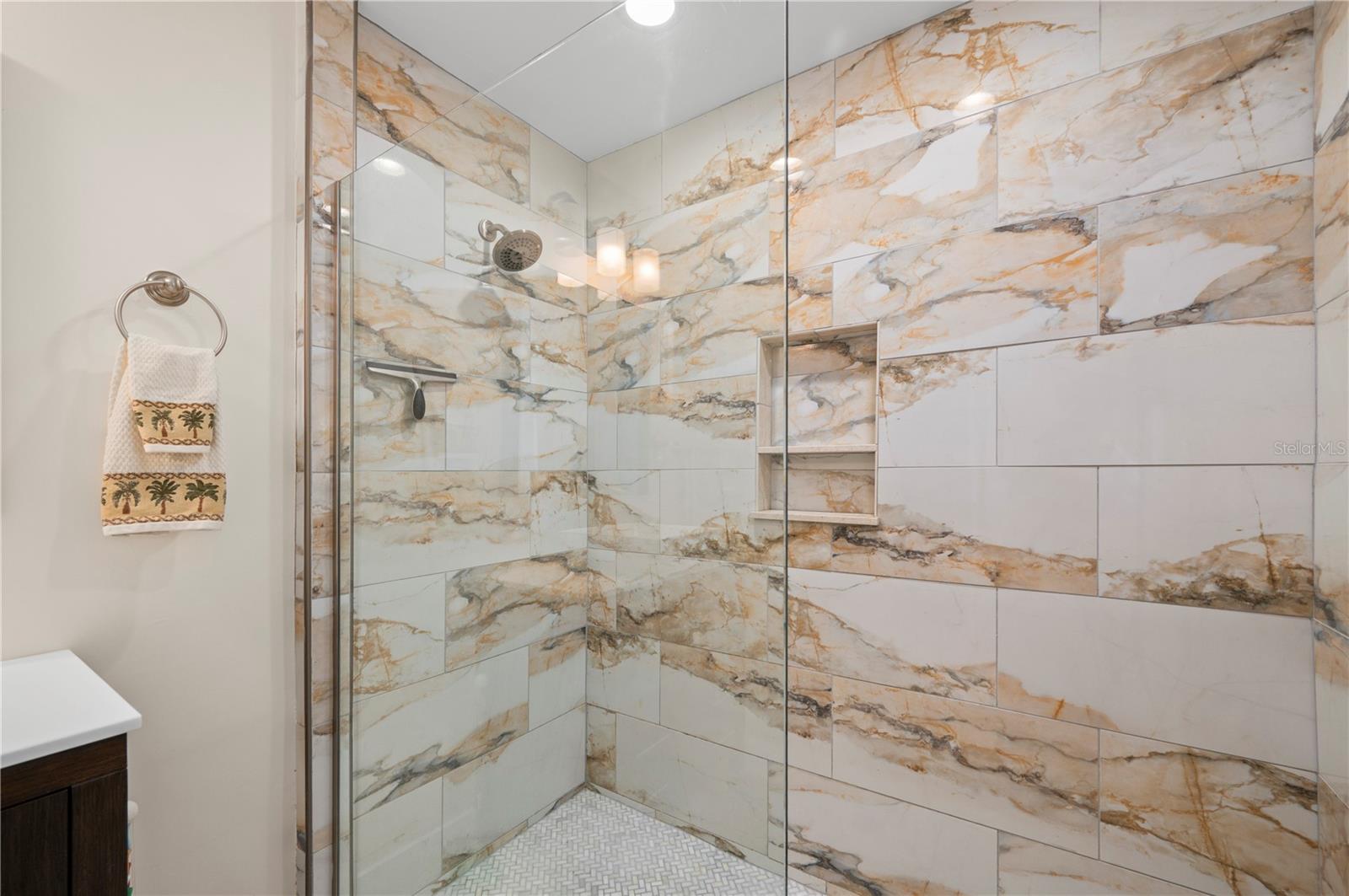 Image 30 of 64 For 350 Belvedere Court