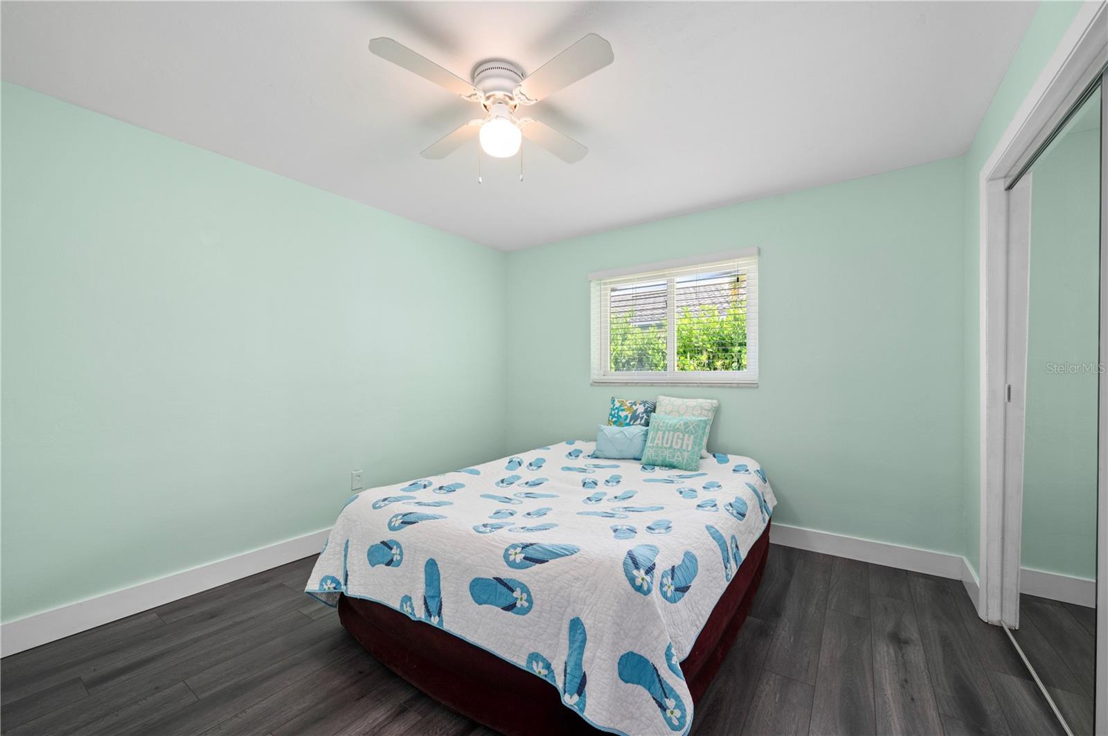 Image 32 of 64 For 350 Belvedere Court