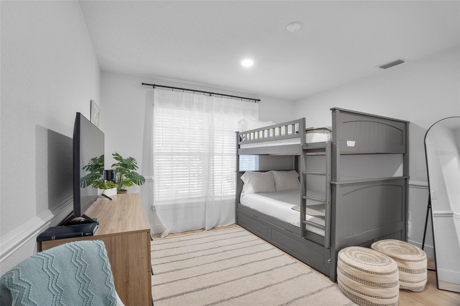 Image 31 of 52 For 1930 Faun Road