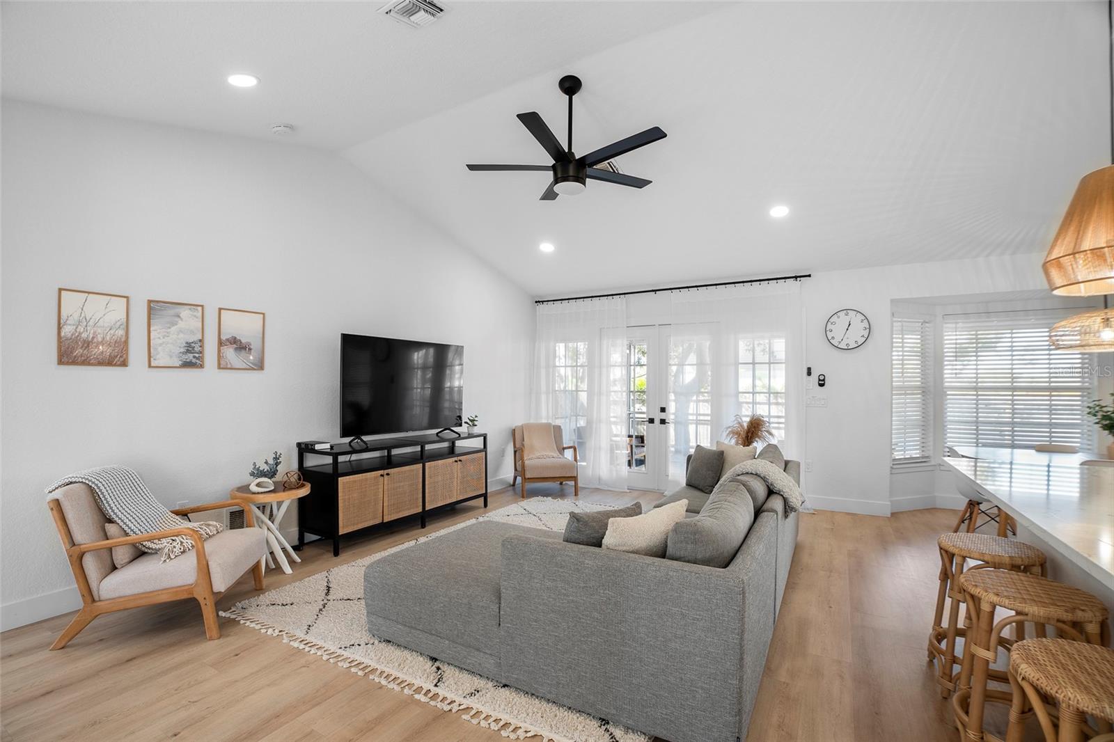 Image 5 of 52 For 1930 Faun Road