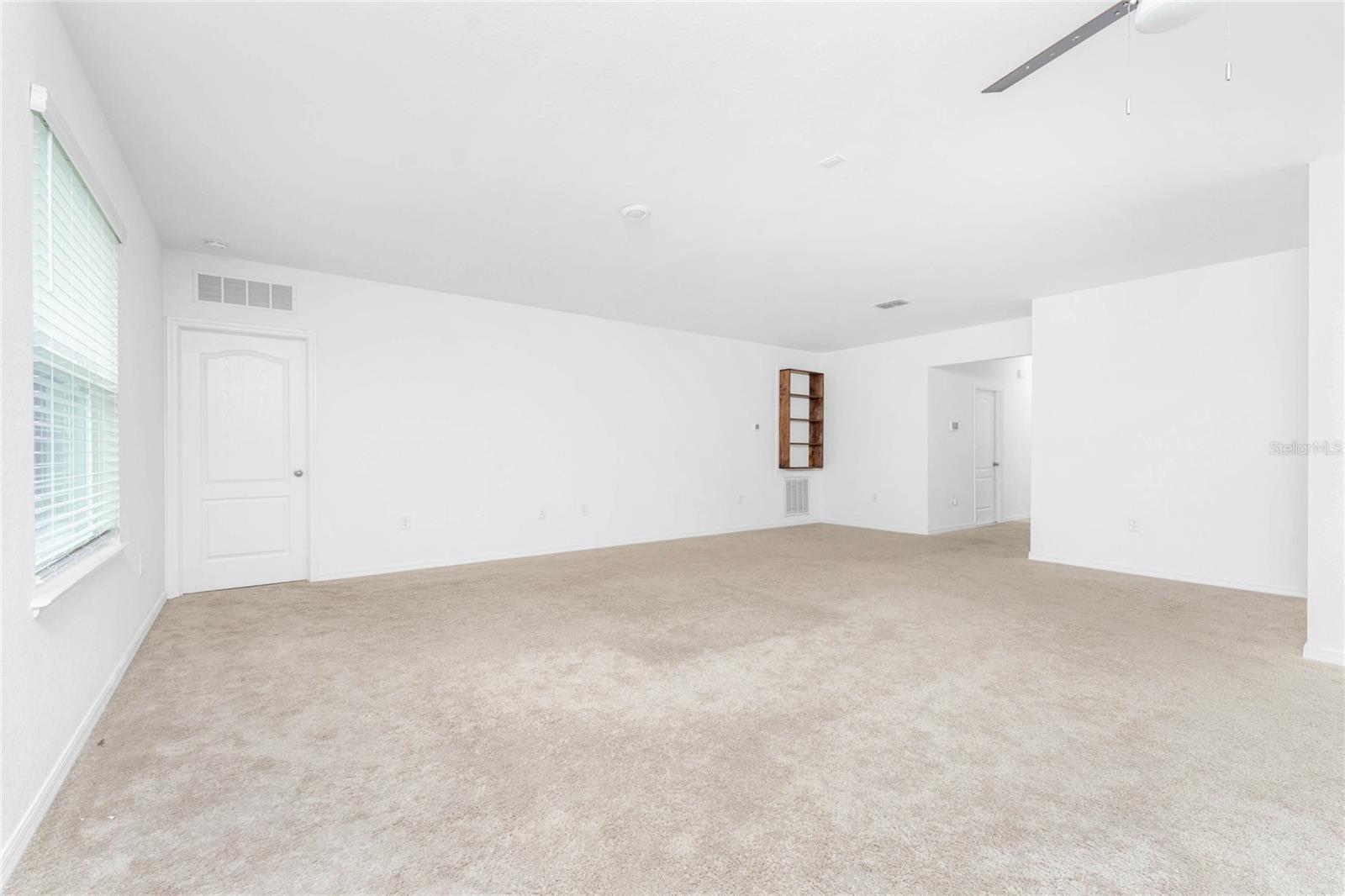 Image 9 of 56 For 23121 Newcun Avenue