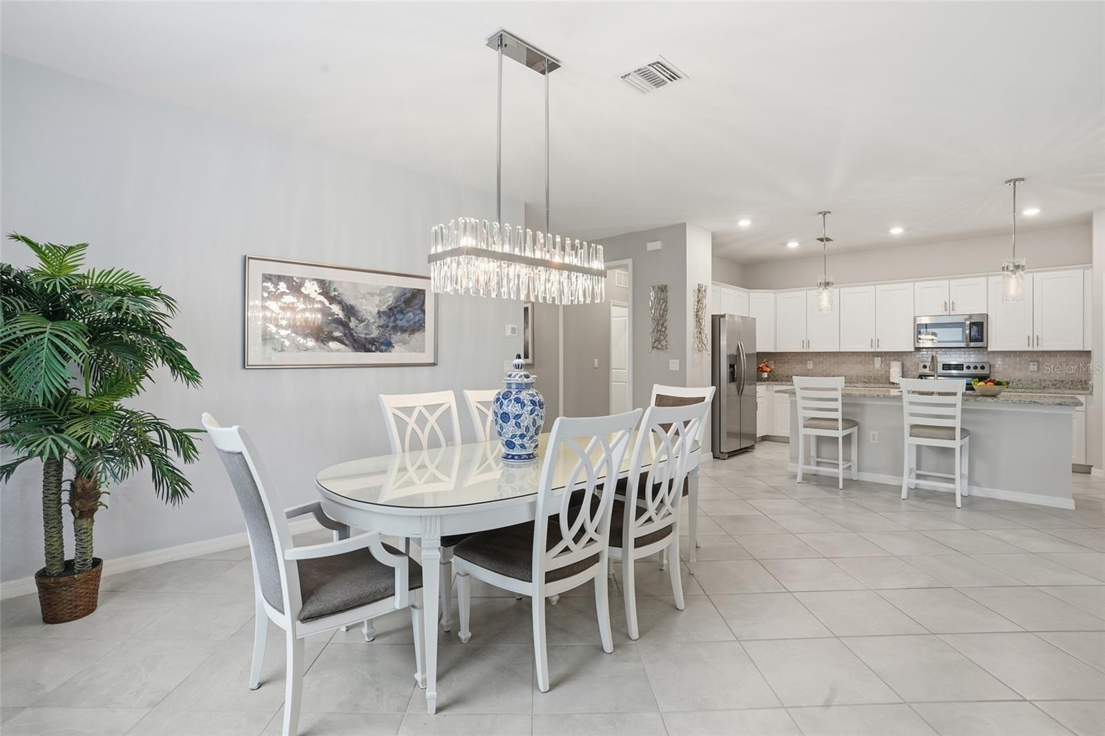 Image 12 of 51 For 1824 Saddlewood Circle