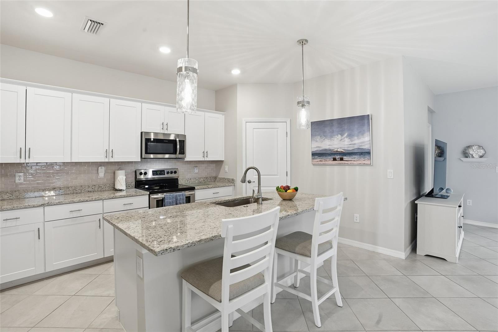 Image 15 of 51 For 1824 Saddlewood Circle