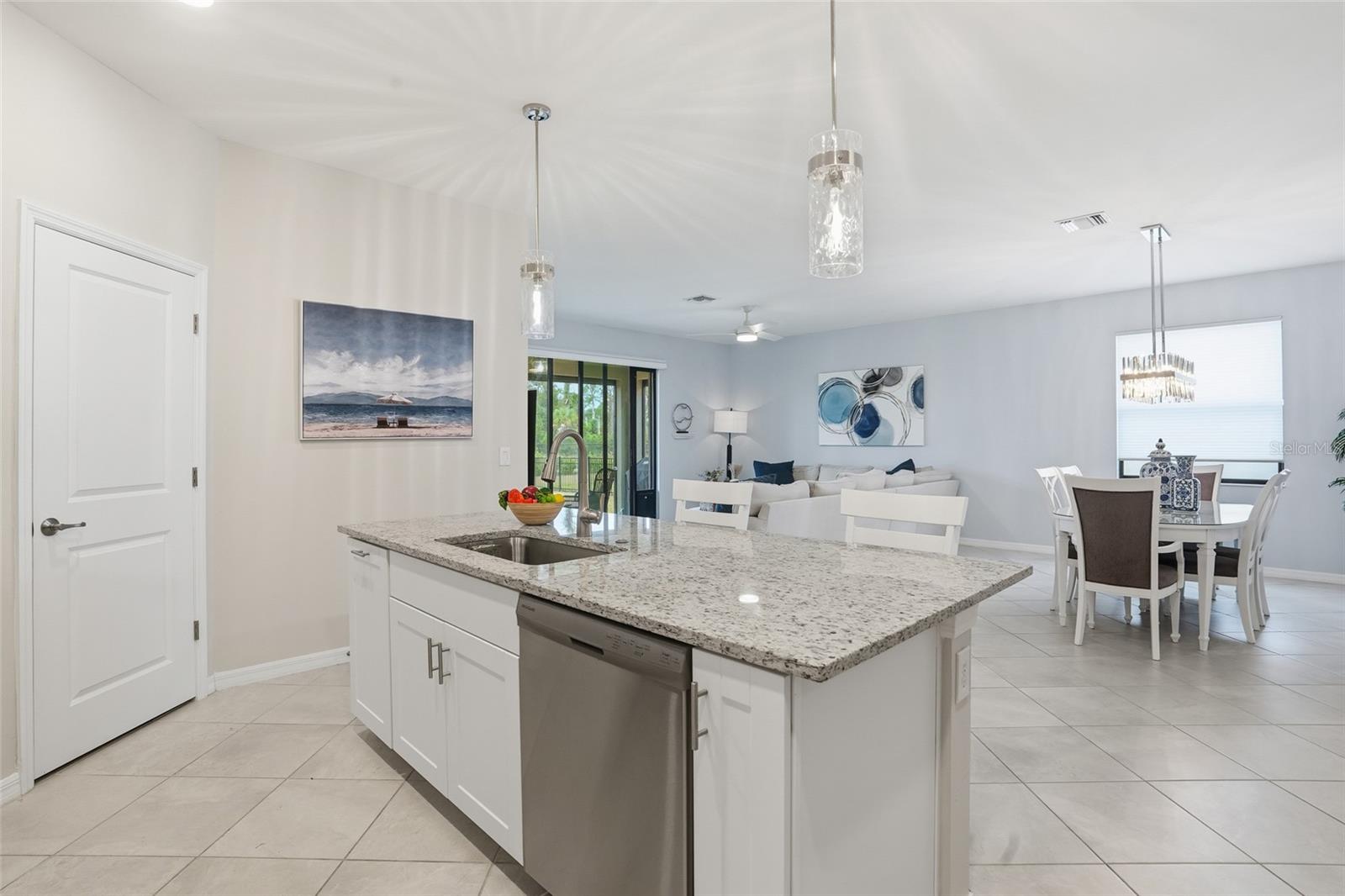 Image 18 of 51 For 1824 Saddlewood Circle