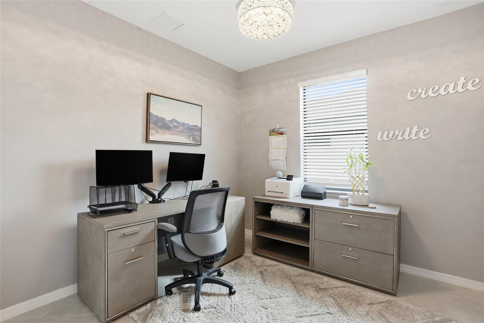 Image 20 of 51 For 1824 Saddlewood Circle