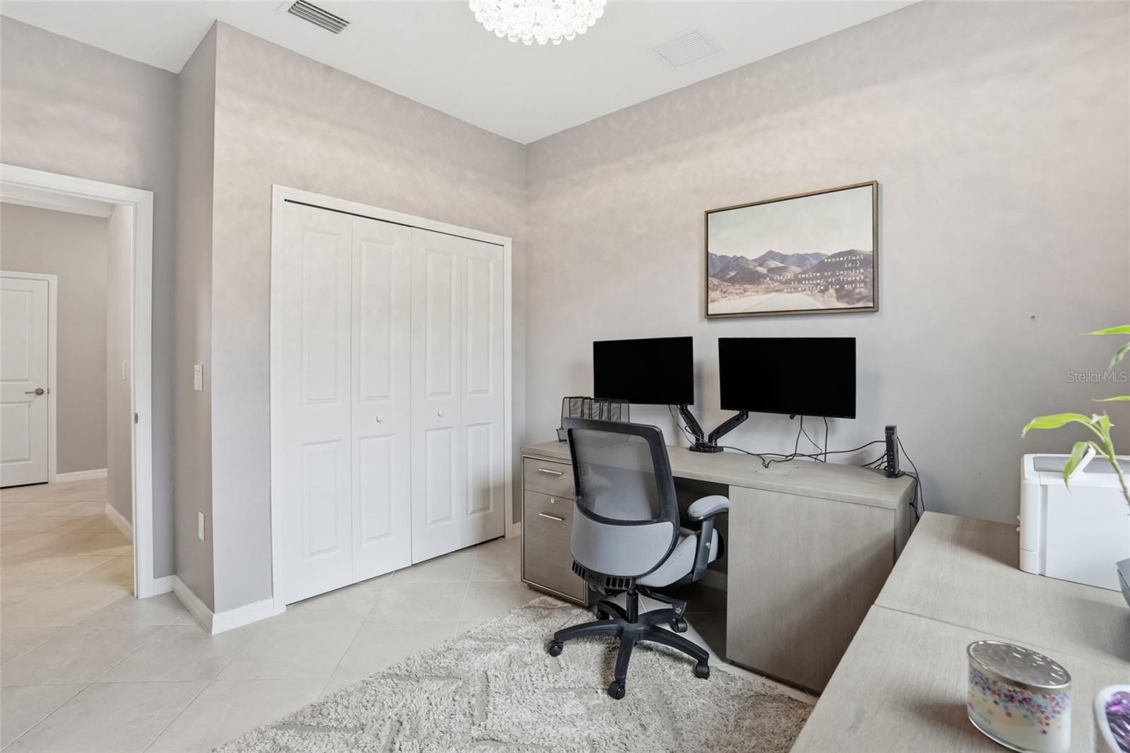 Image 21 of 51 For 1824 Saddlewood Circle