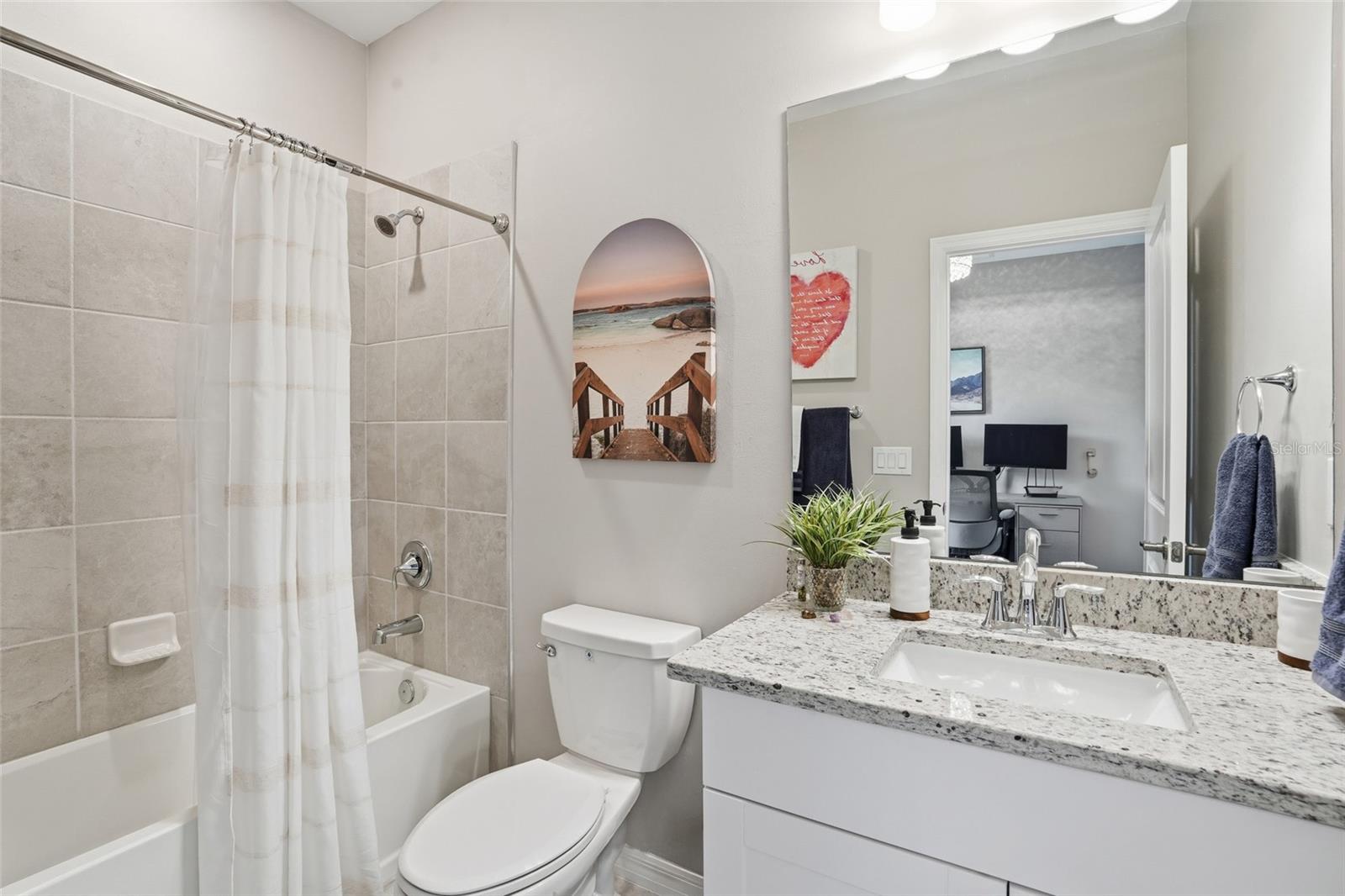 Image 23 of 51 For 1824 Saddlewood Circle