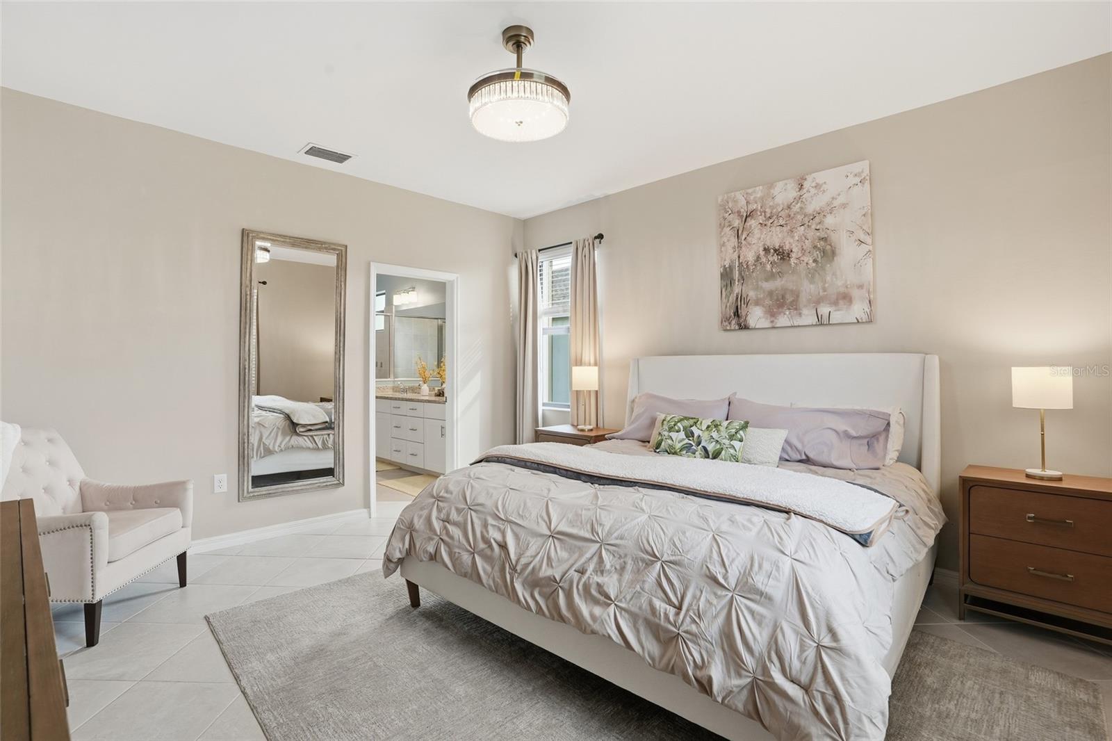 Image 28 of 51 For 1824 Saddlewood Circle