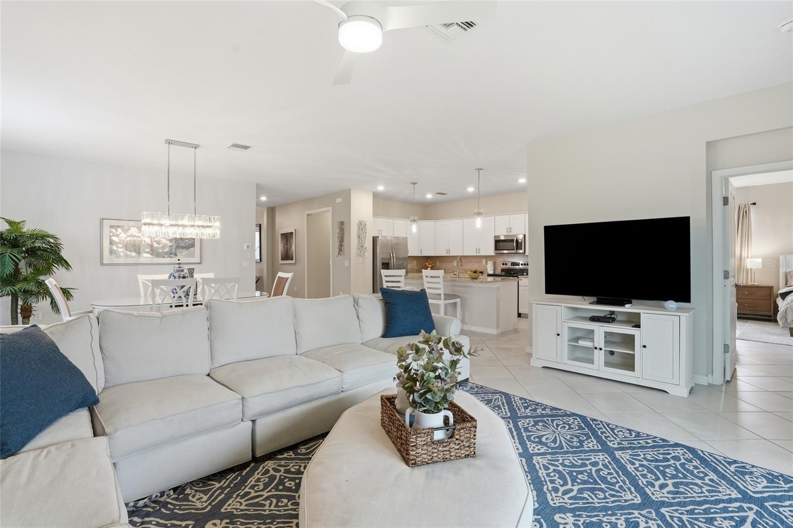 Image 6 of 51 For 1824 Saddlewood Circle