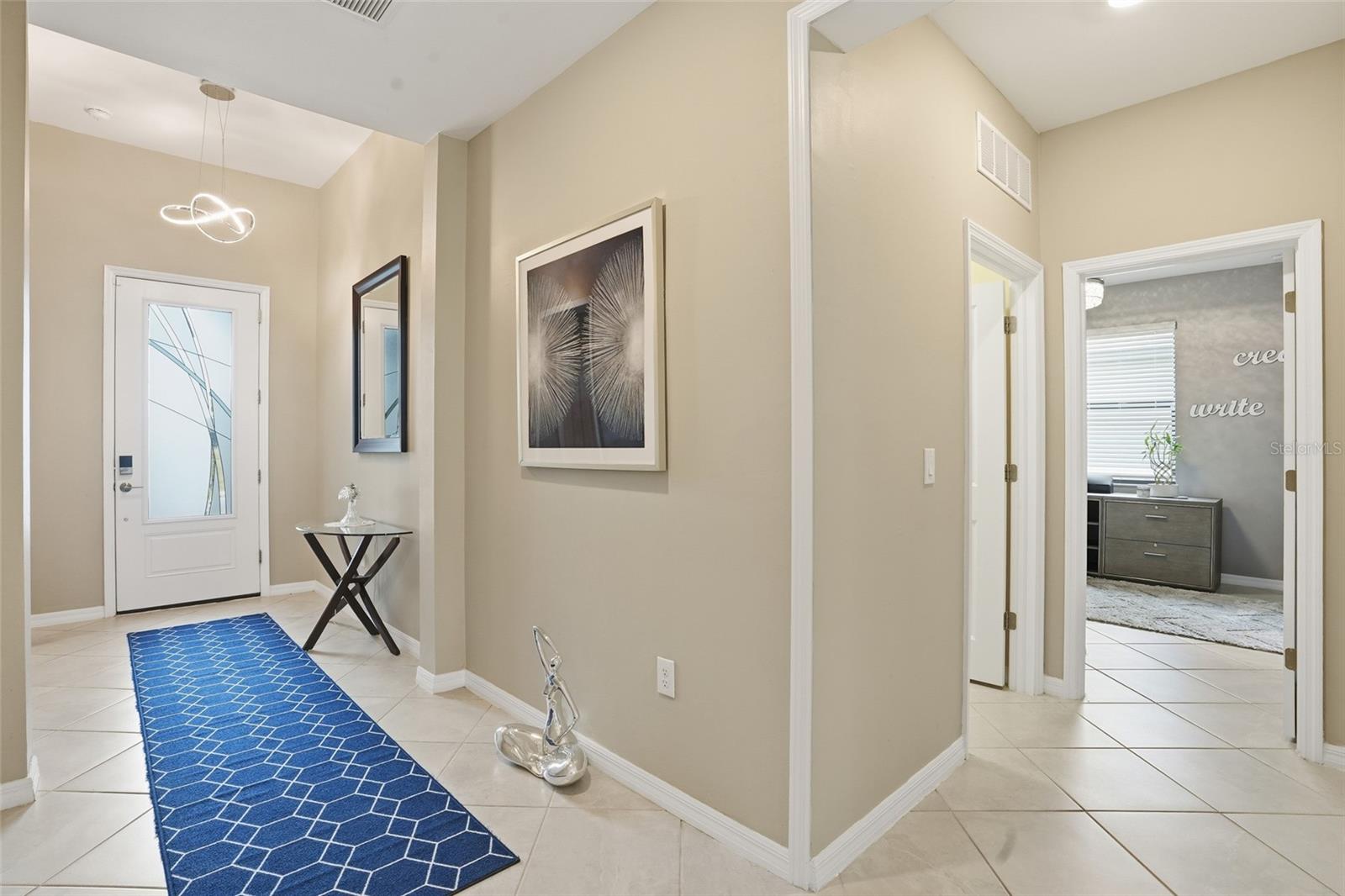 Image 7 of 51 For 1824 Saddlewood Circle