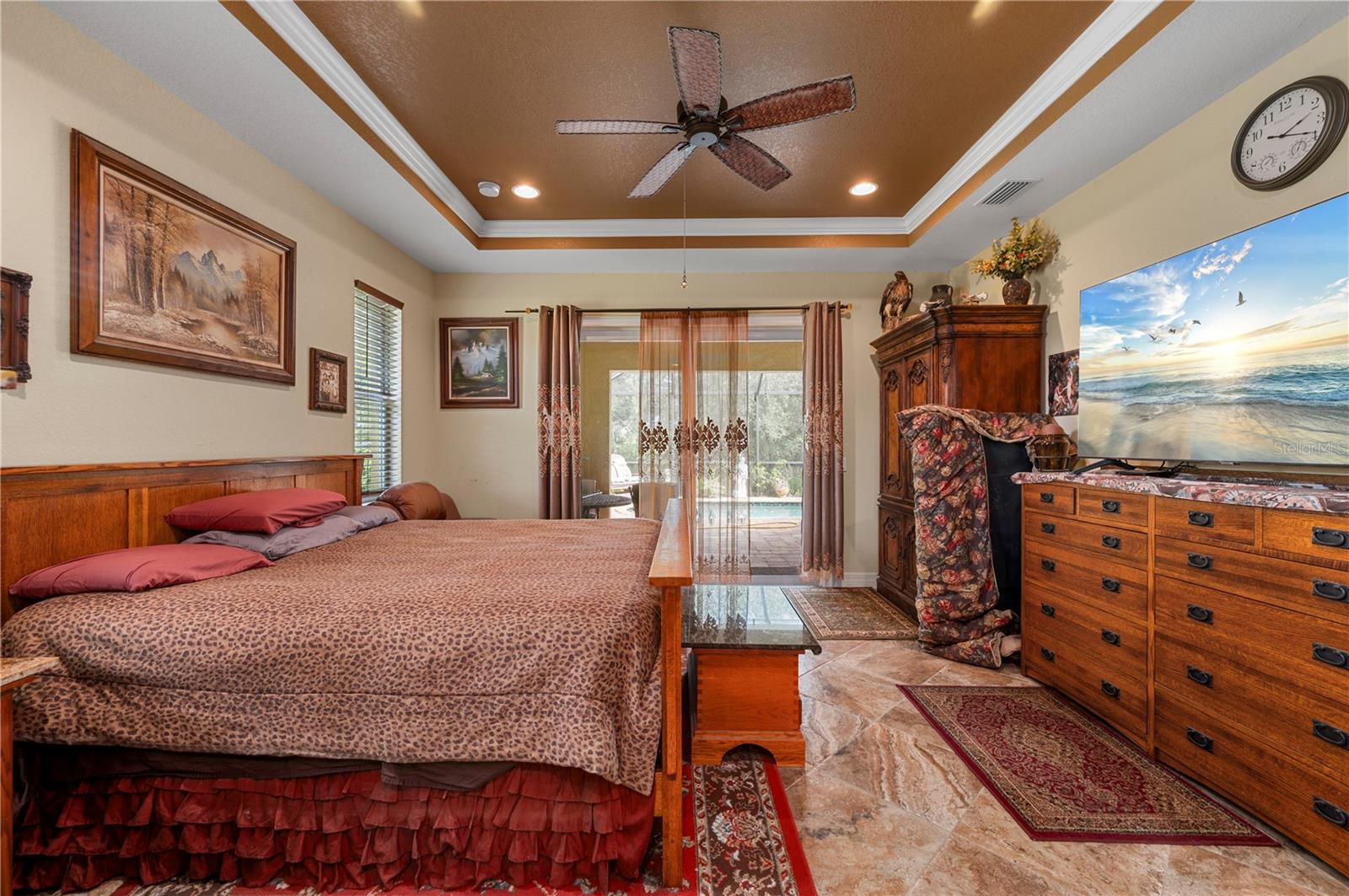 Image 21 of 63 For 38881 Washington Loop Road