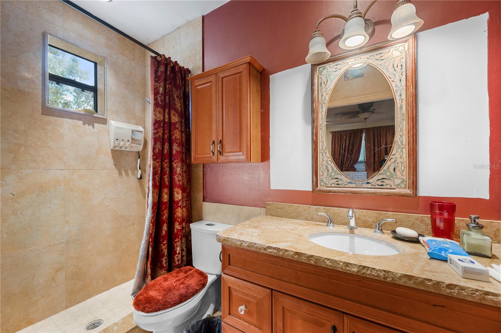 Image 44 of 63 For 38881 Washington Loop Road