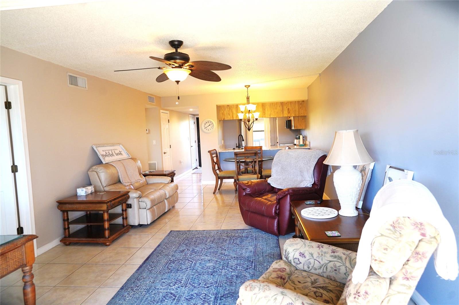 Image 12 of 54 For 1999 Kings Highway 23c