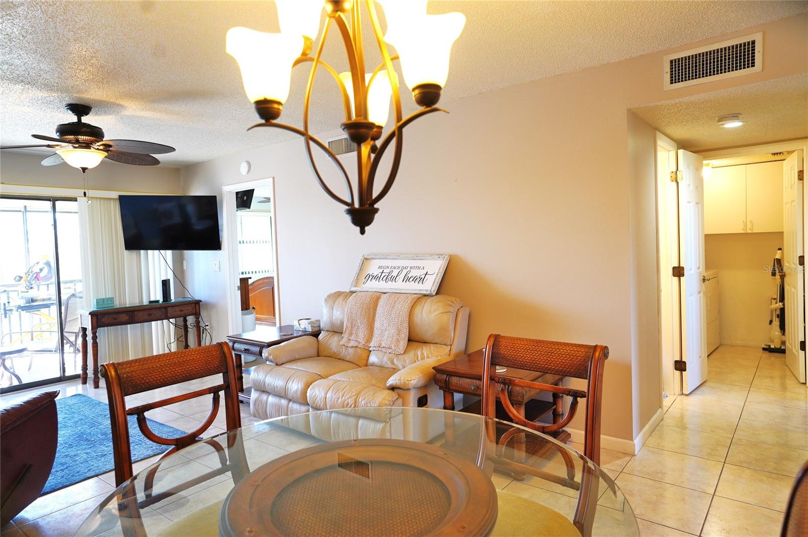 Image 9 of 54 For 1999 Kings Highway 23c