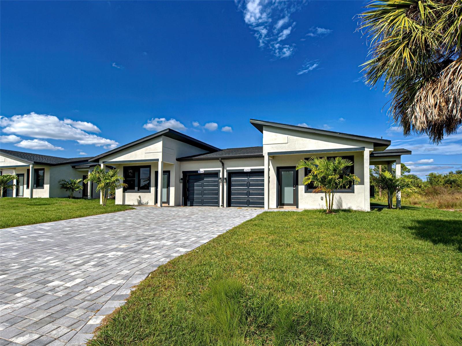 Image 2 of 40 For 11240-42 Kimberly Avenue