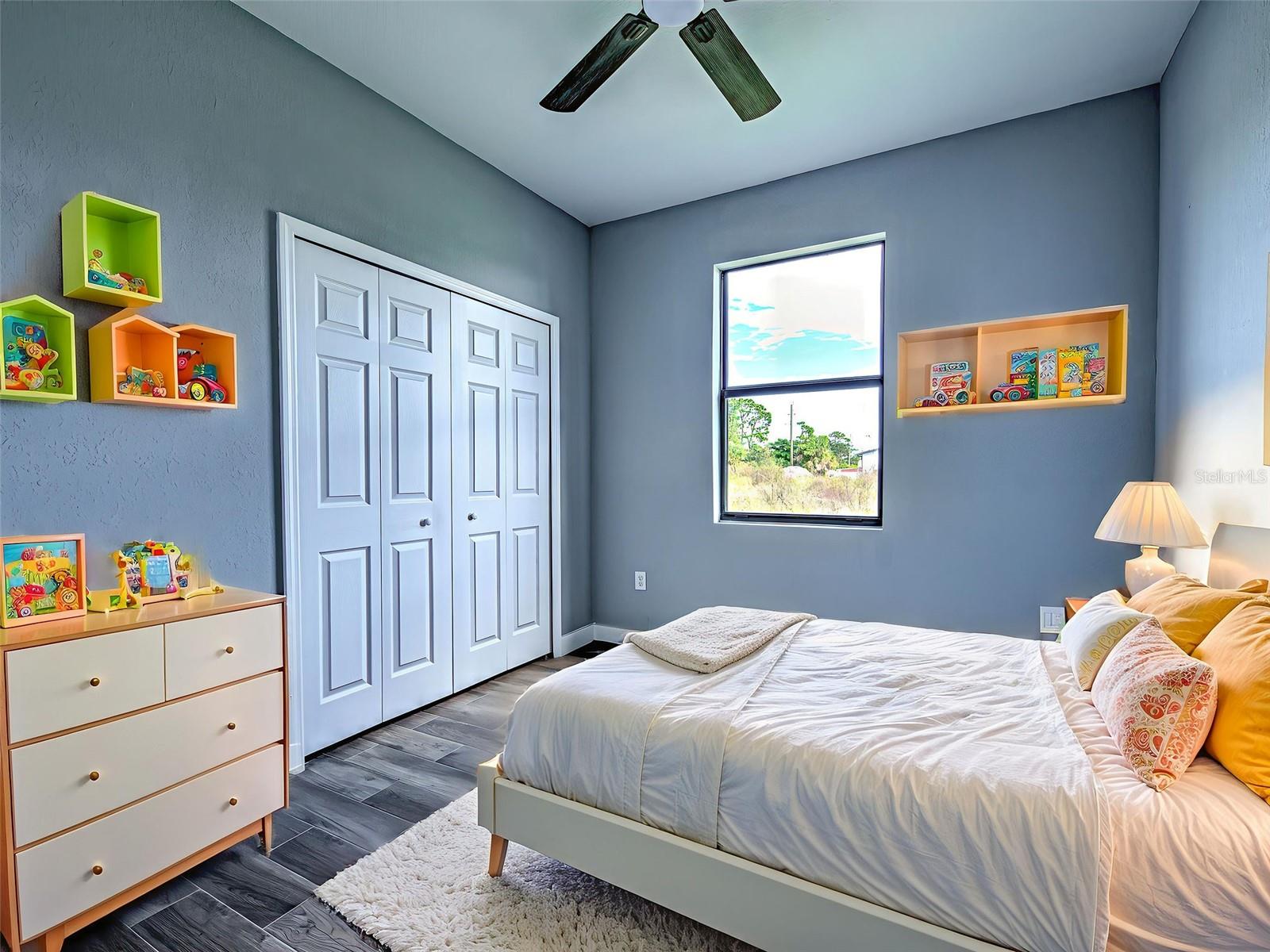 Image 24 of 40 For 11240-42 Kimberly Avenue