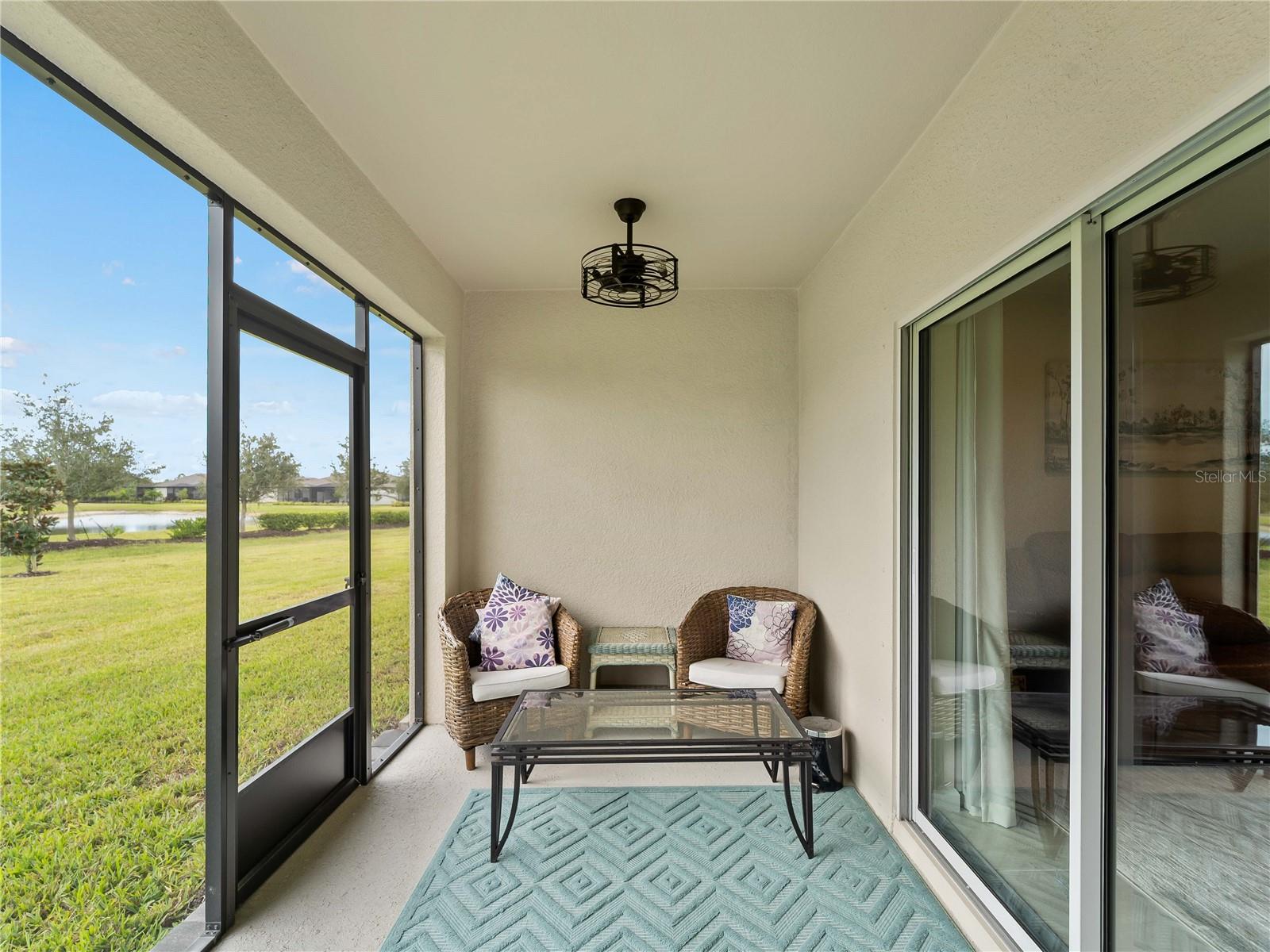 Image 10 of 54 For 1982 Palms Drive