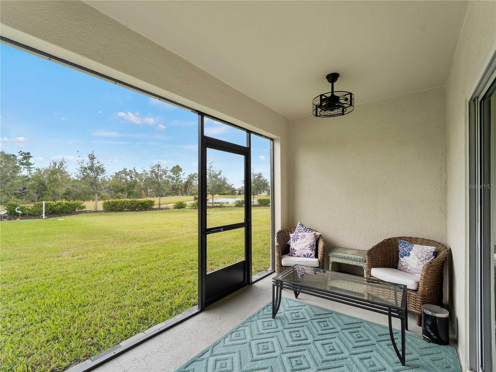 Image 37 of 54 For 1982 Palms Drive