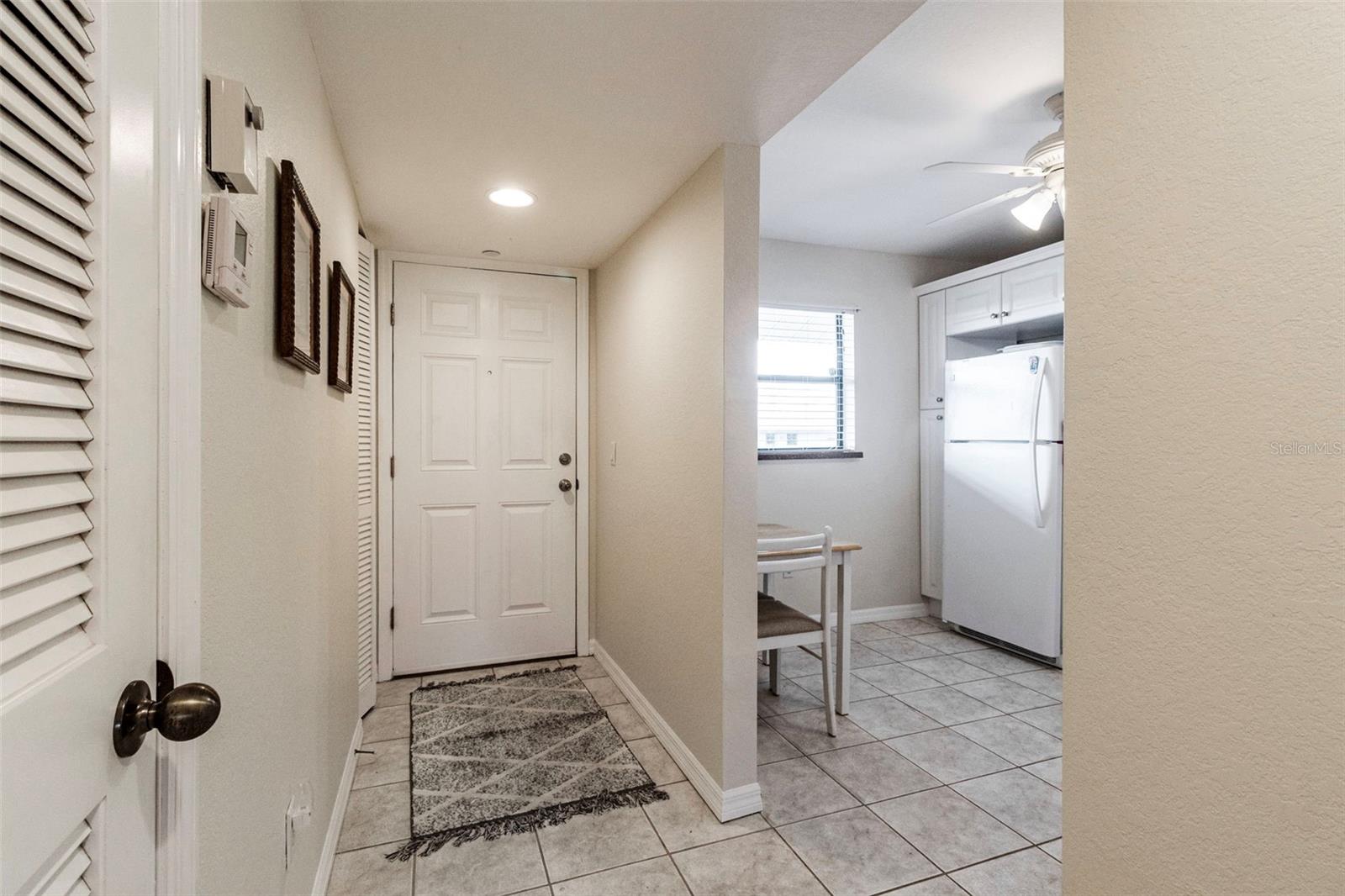 Image 3 of 33 For 175 Kings Highway 233