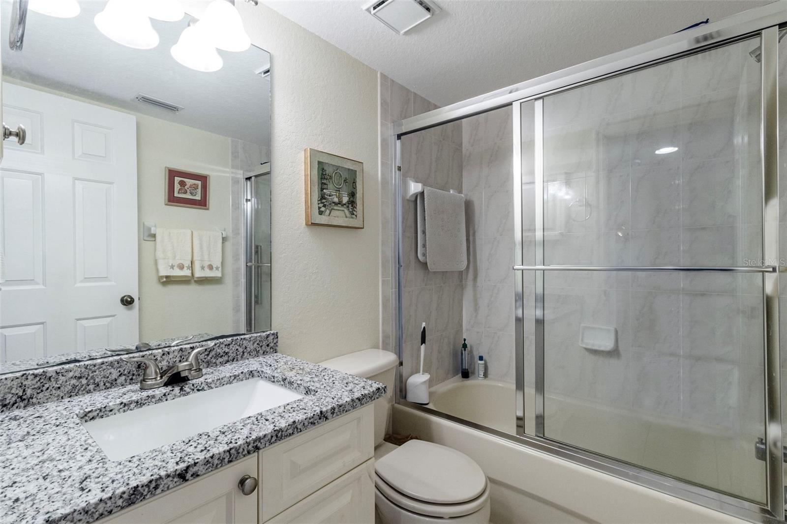 Image 9 of 33 For 175 Kings Highway 233