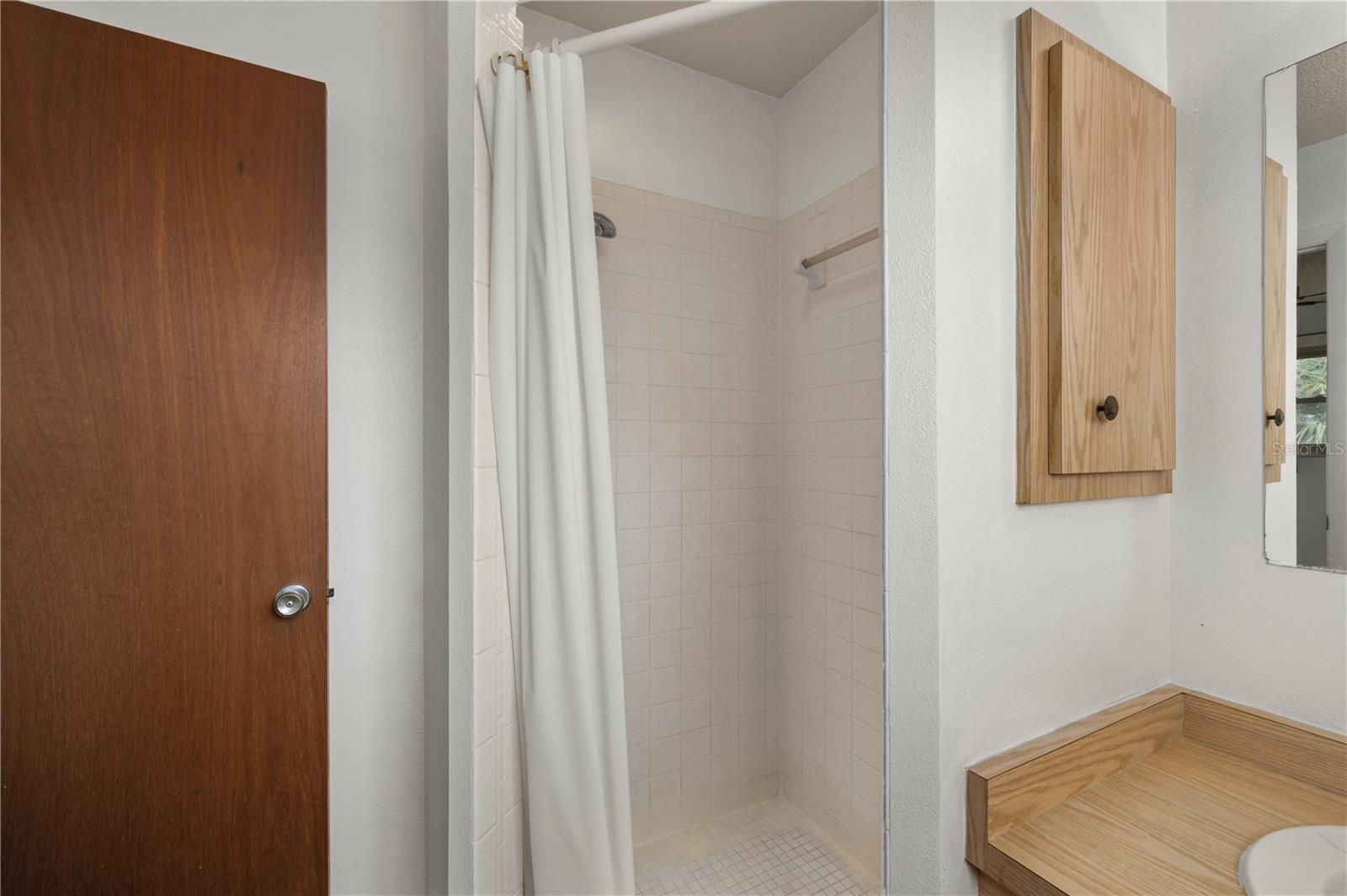 Image 17 of 46 For 2810 Vasco Street