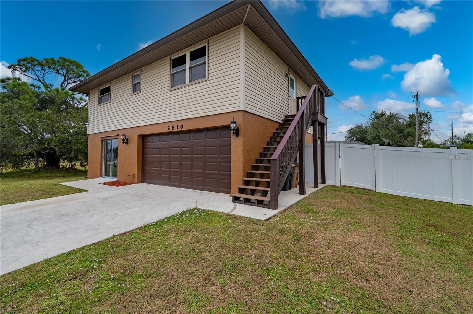 Image 4 of 46 For 2810 Vasco Street