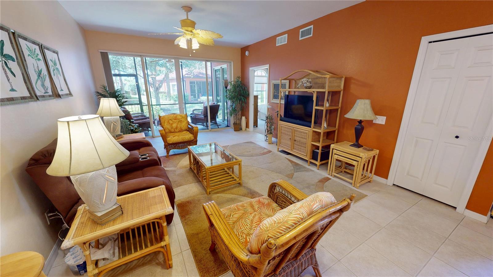 Image 16 of 34 For 3500 Mondovi Court 212