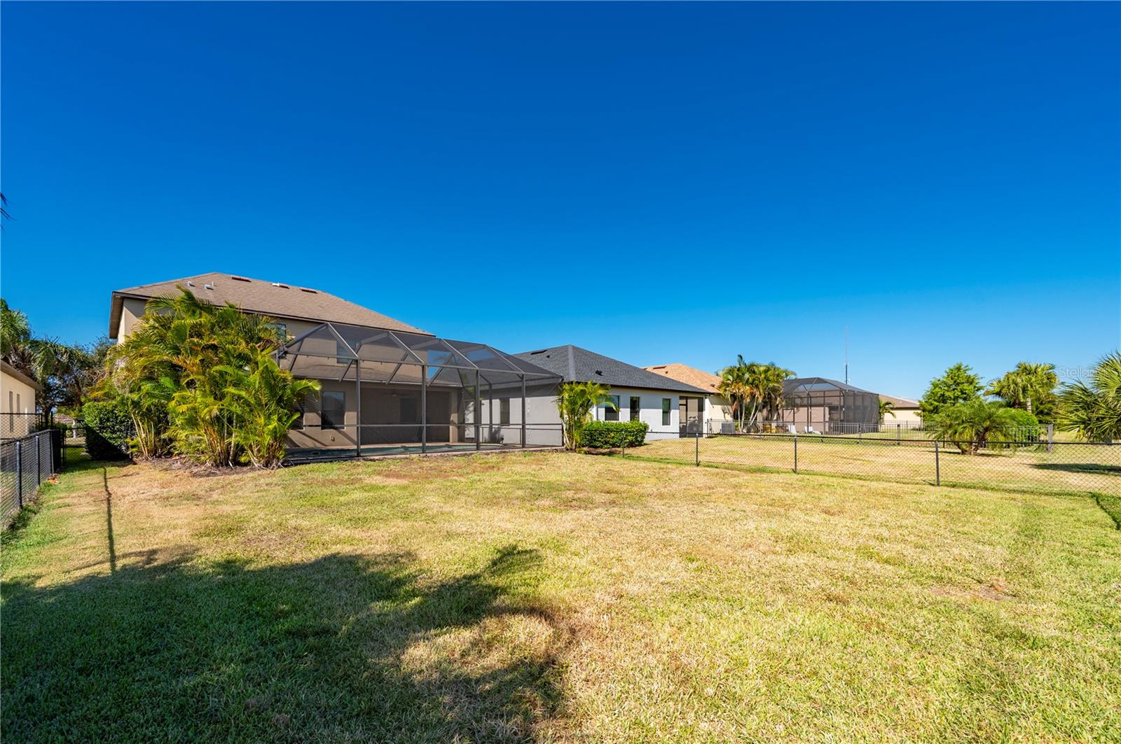 Image 56 of 77 For 4069 River Bank Way