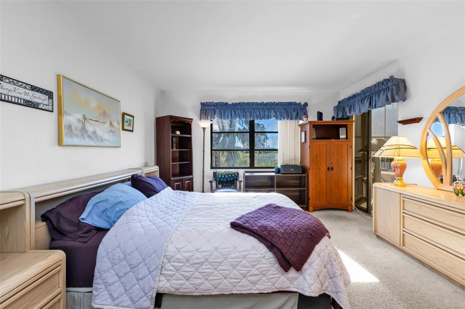 Image 13 of 37 For 175 Kings Highway 626