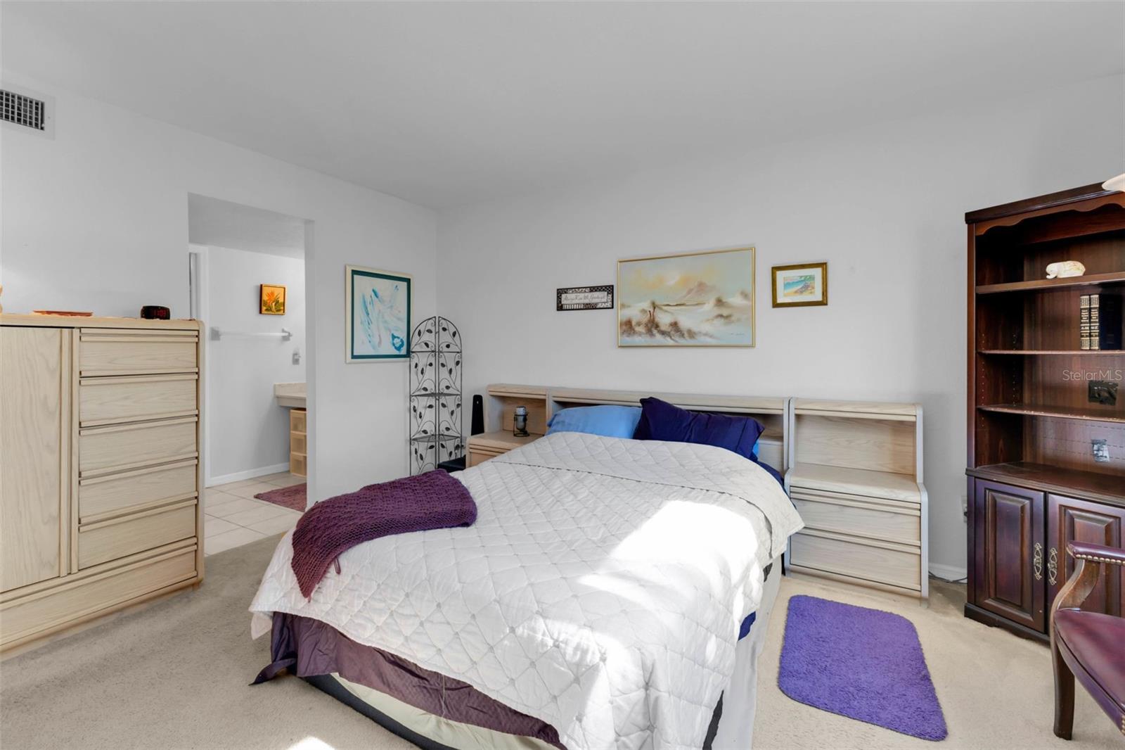 Image 14 of 37 For 175 Kings Highway 626