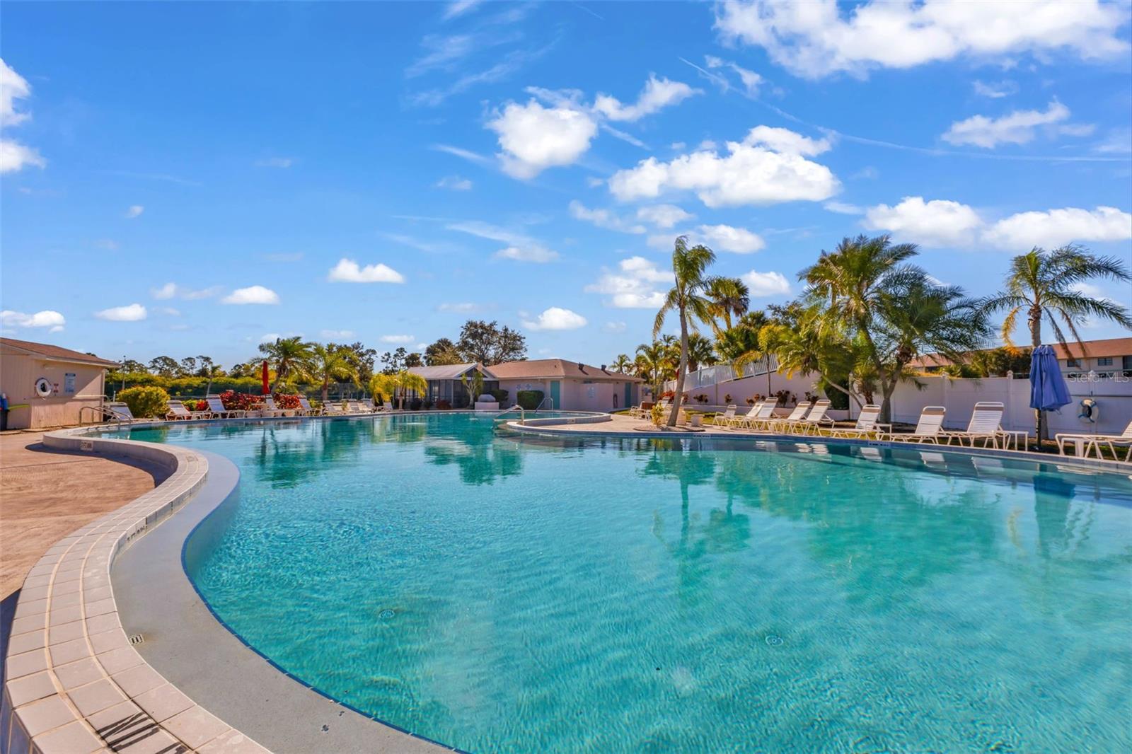 Image 27 of 37 For 175 Kings Highway 626