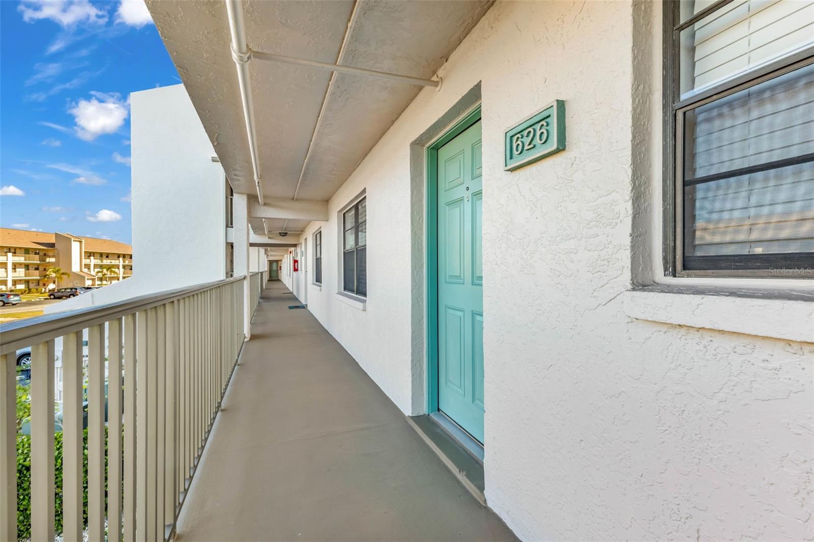 Image 3 of 37 For 175 Kings Highway 626