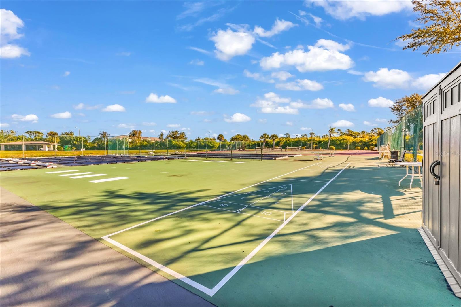 Image 30 of 37 For 175 Kings Highway 626