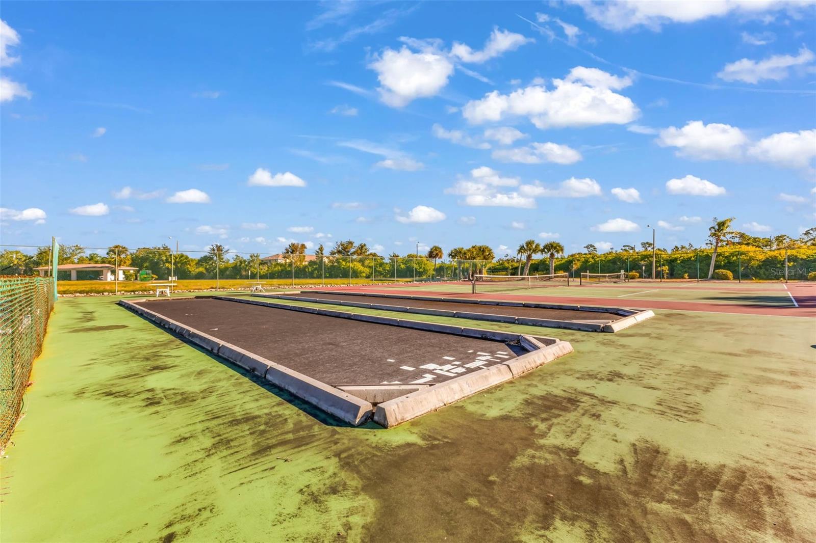 Image 31 of 37 For 175 Kings Highway 626